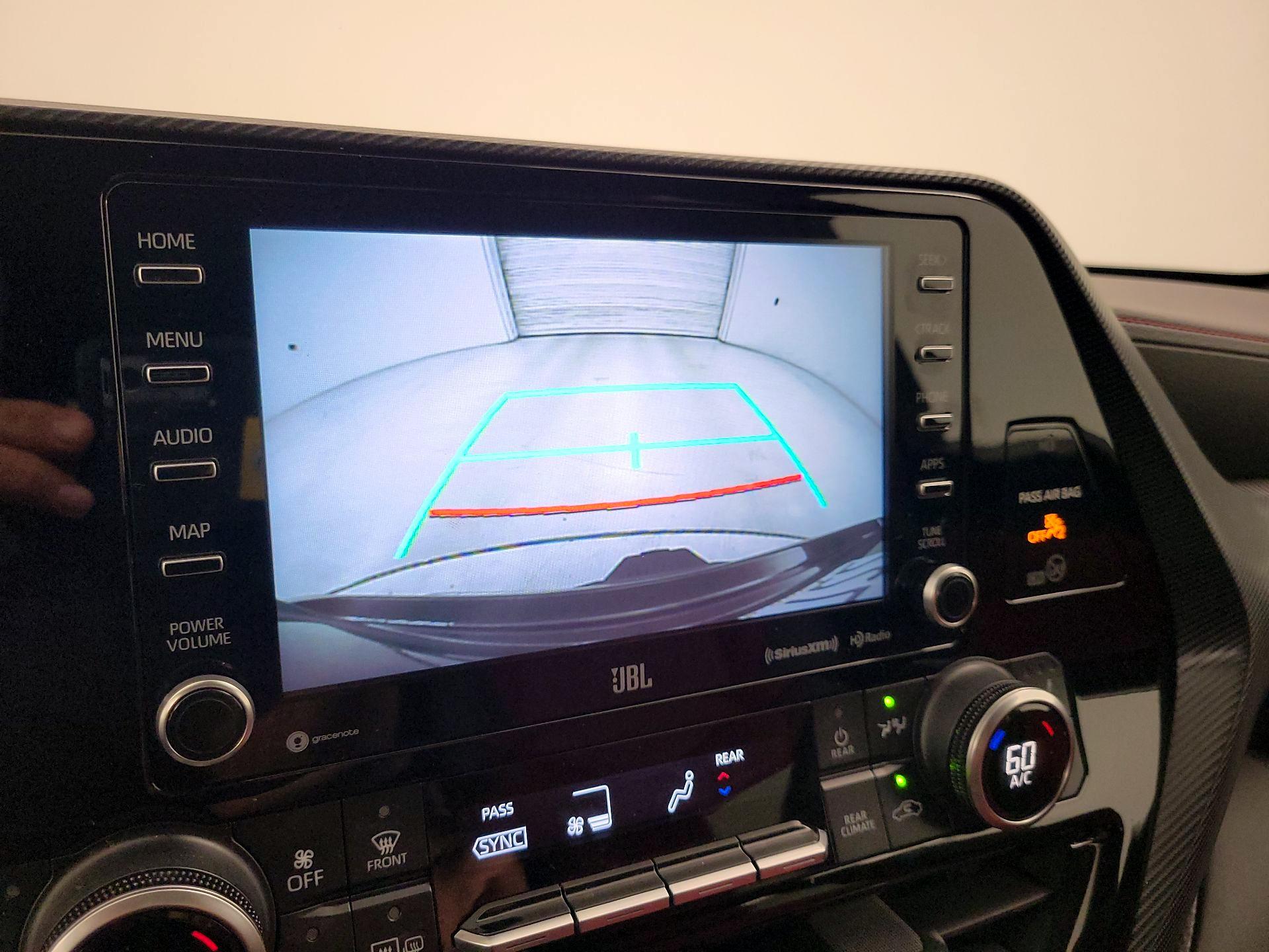 Thumbnail: 2021 Toyota Highlander - 15