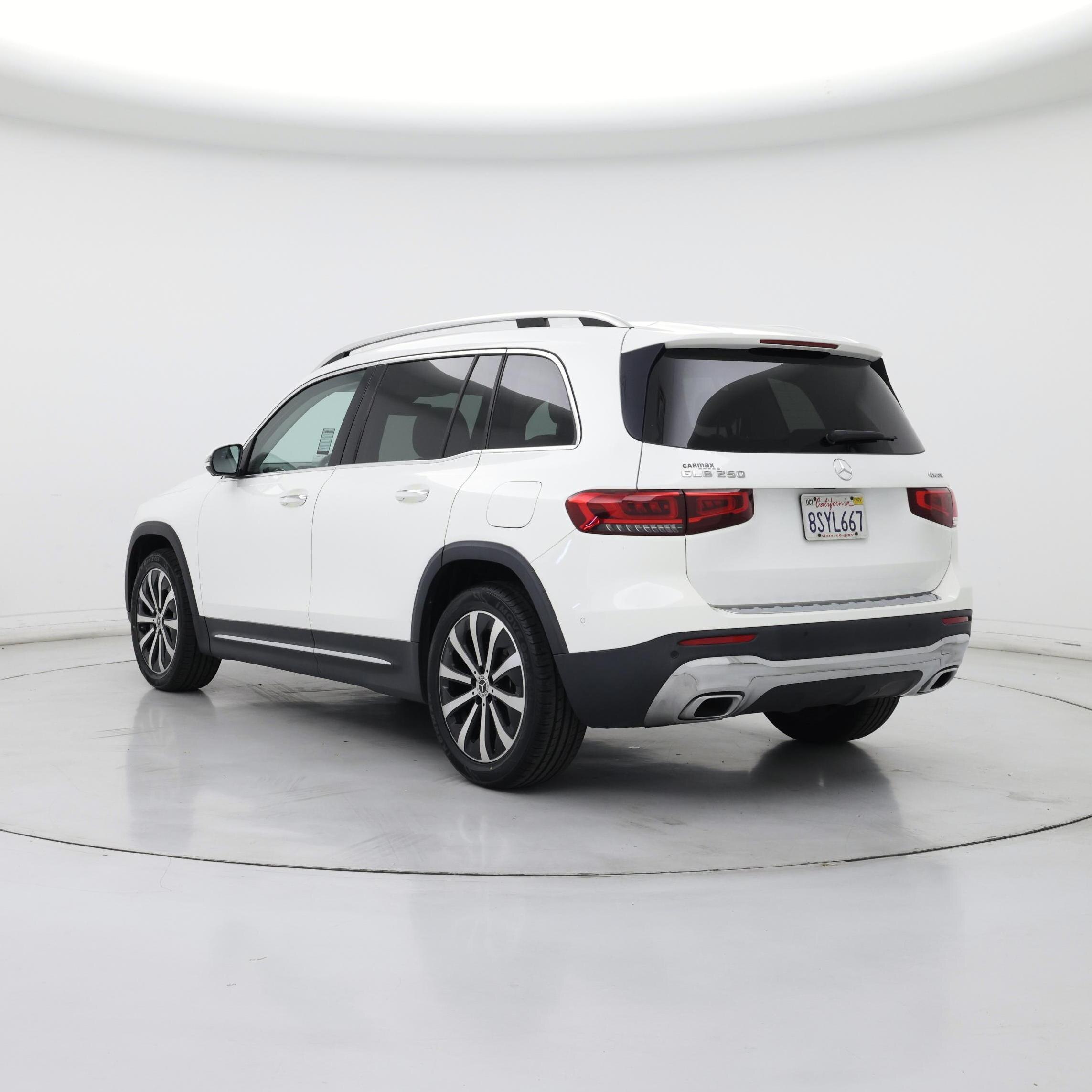 Thumbnail: 2020 Mercedes-Benz GLB - 2