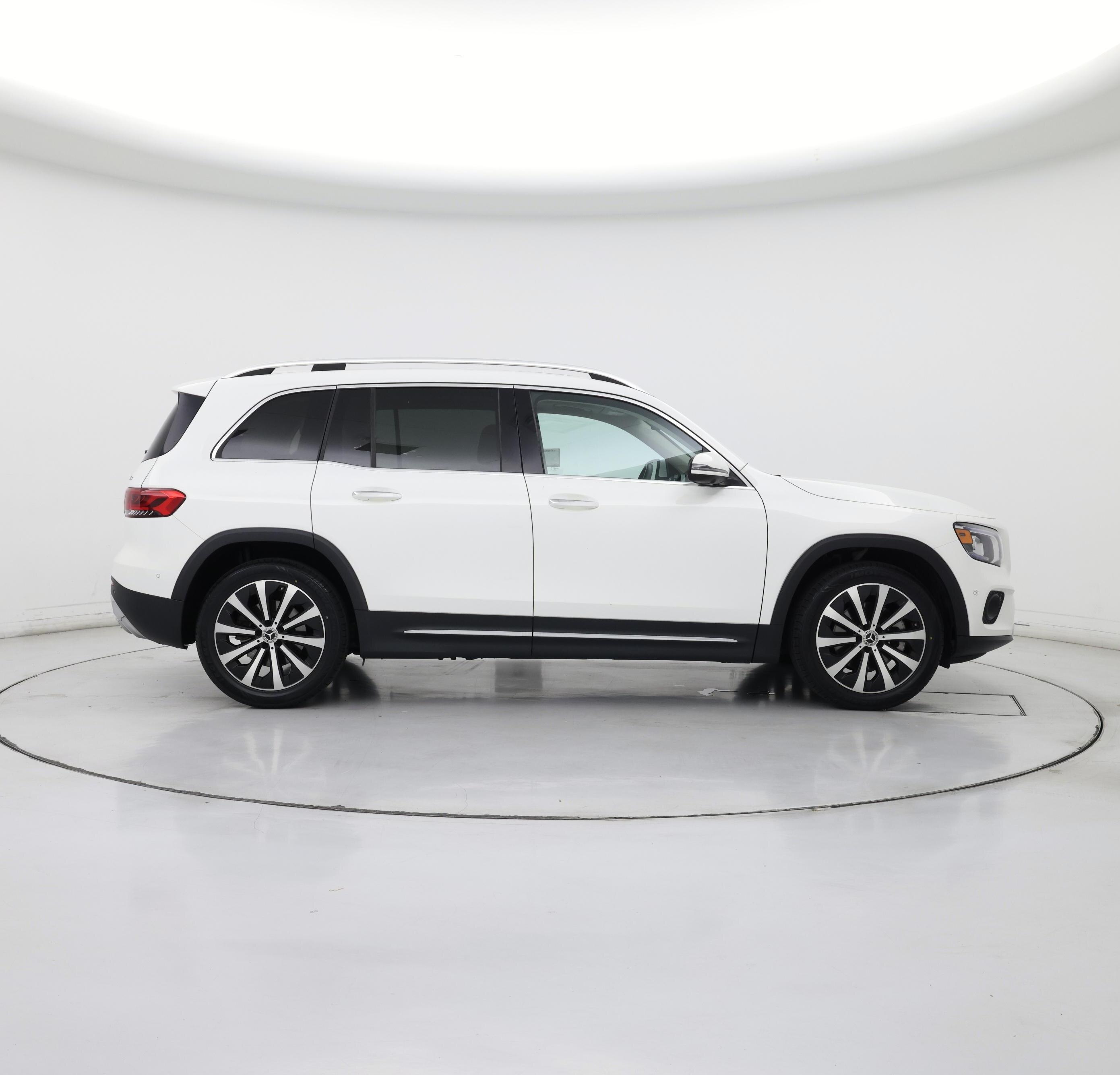 Thumbnail: 2020 Mercedes-Benz GLB - 7