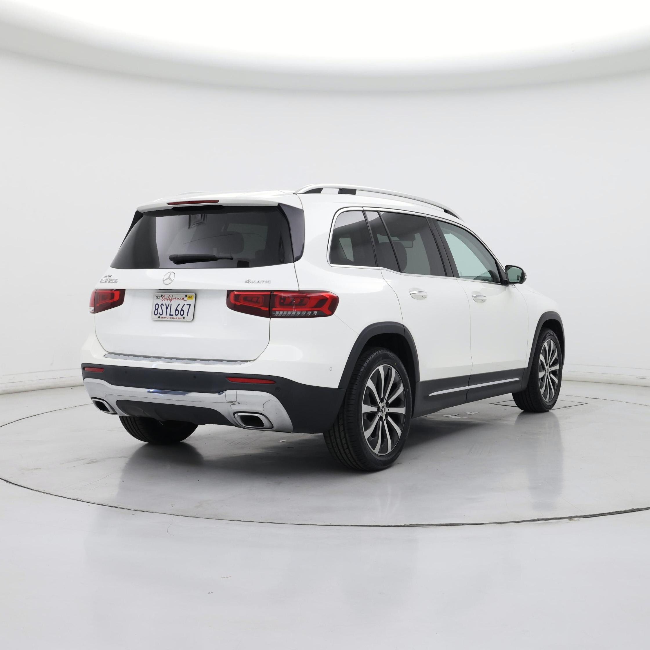 Thumbnail: 2020 Mercedes-Benz GLB - 8