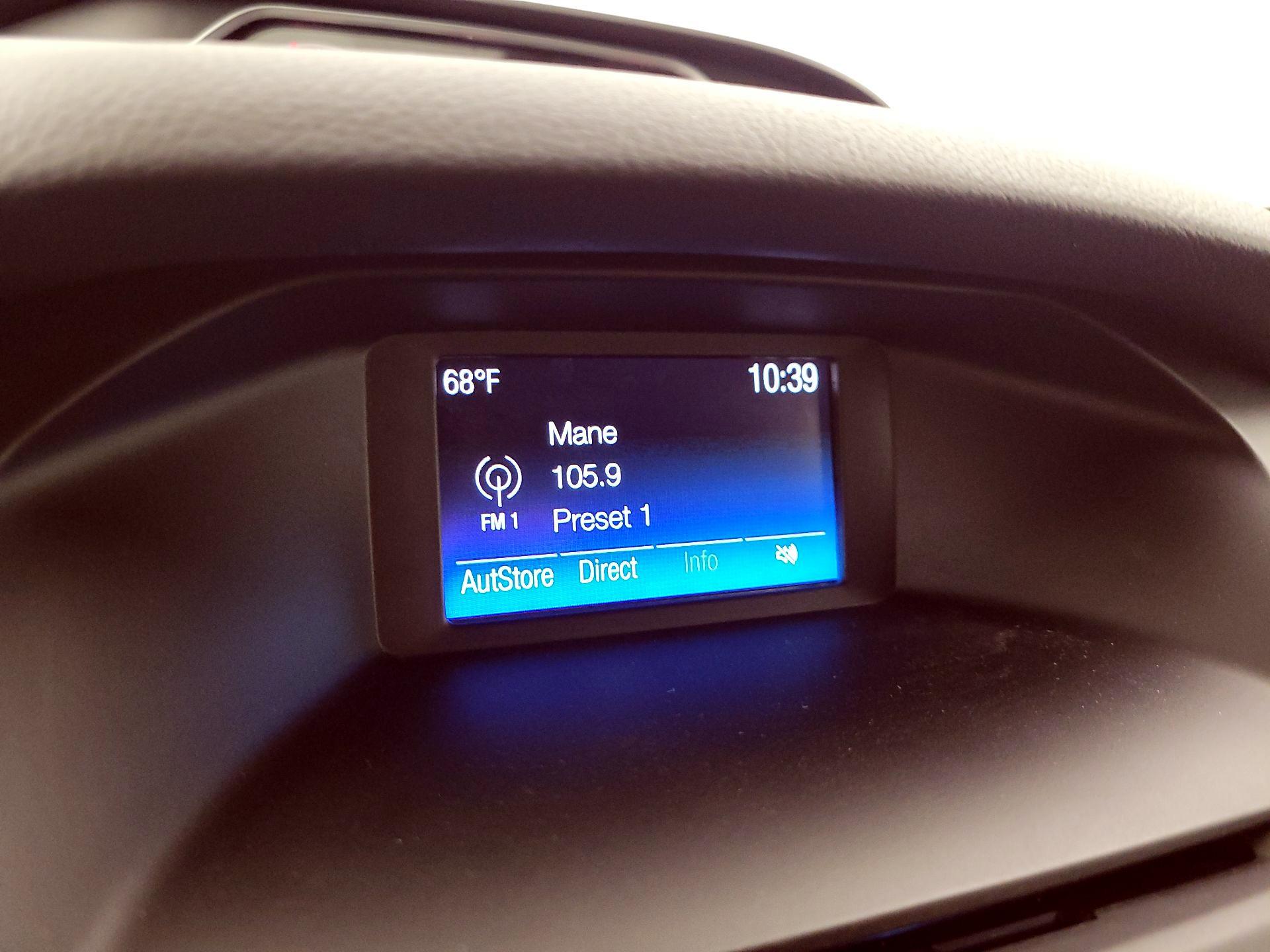 Thumbnail: 2016 Ford Focus - 15