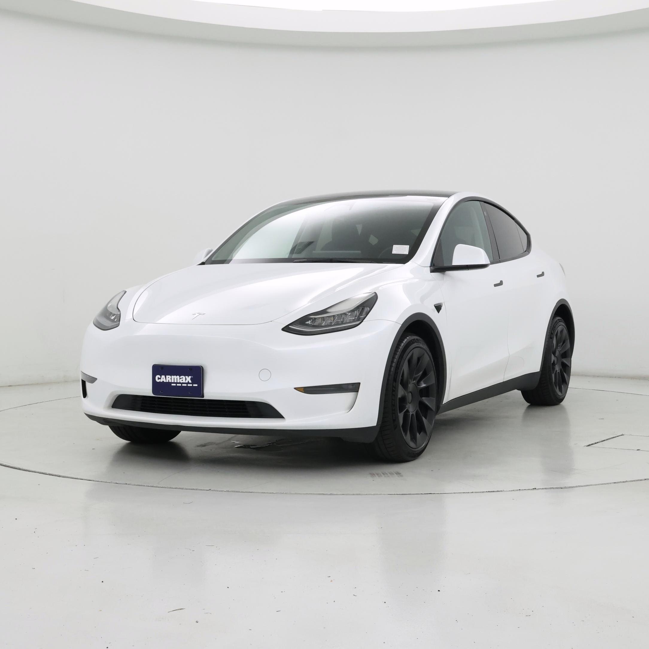 Thumbnail: 2023 Tesla Model Y - 4