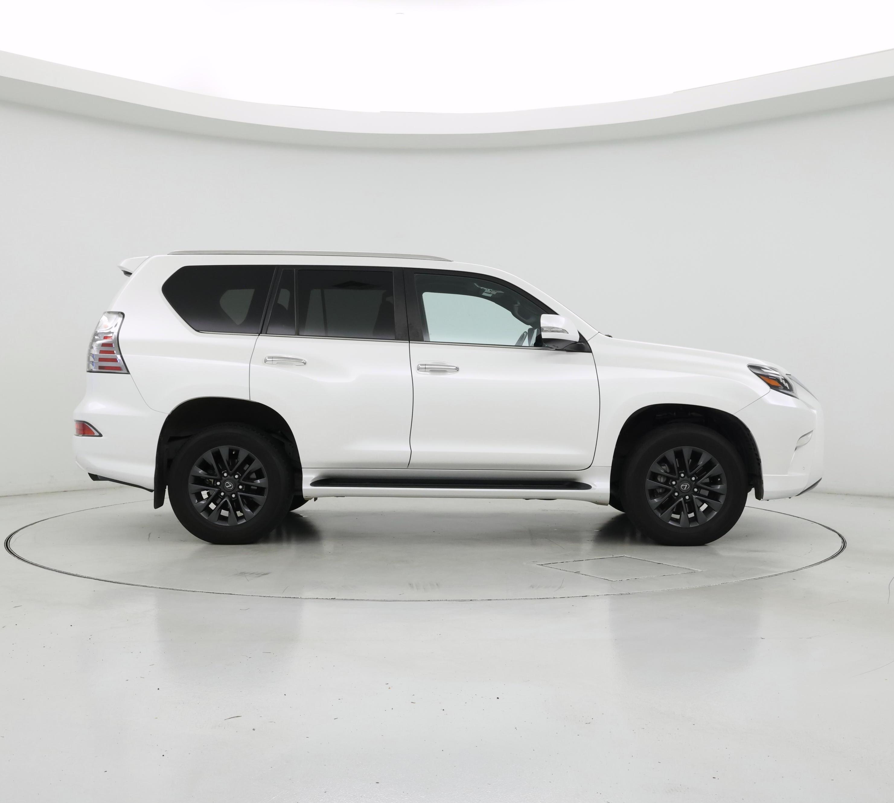 Thumbnail: 2023 Lexus GX - 7