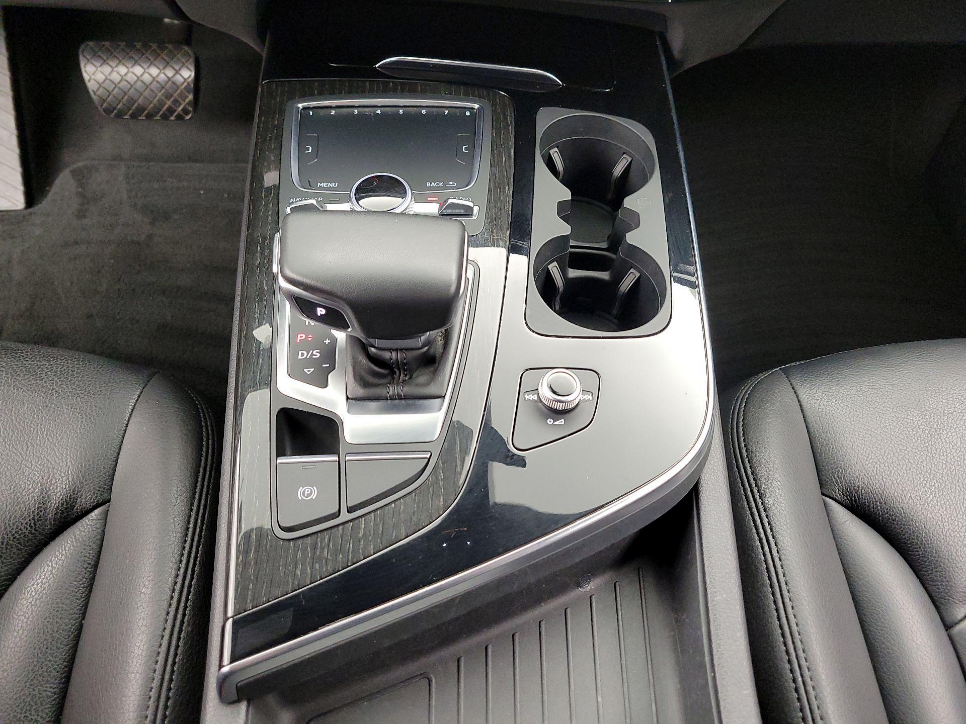 Thumbnail: 2019 Audi Q7 - 18