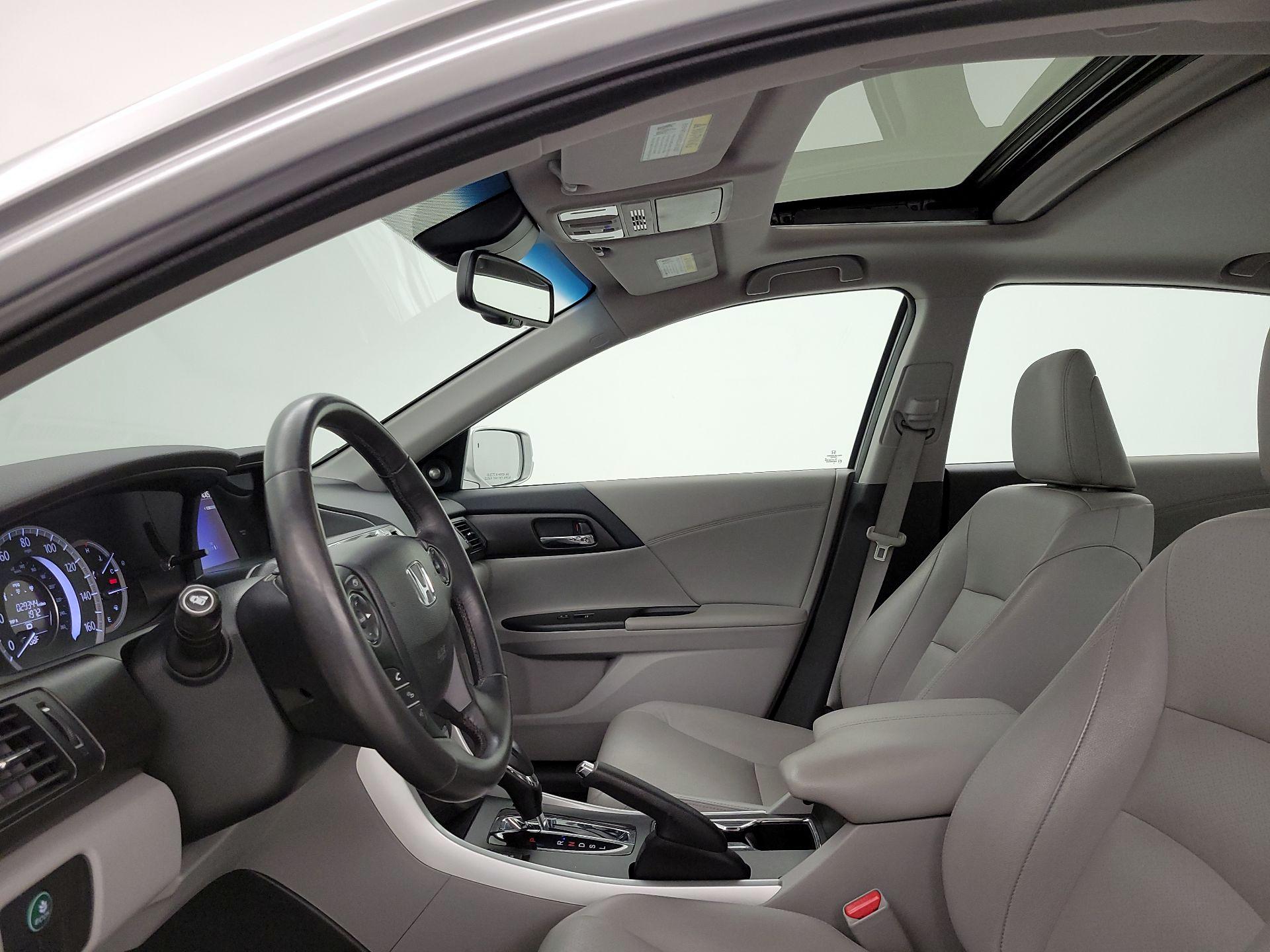 Thumbnail: 2013 Honda Accord - 19