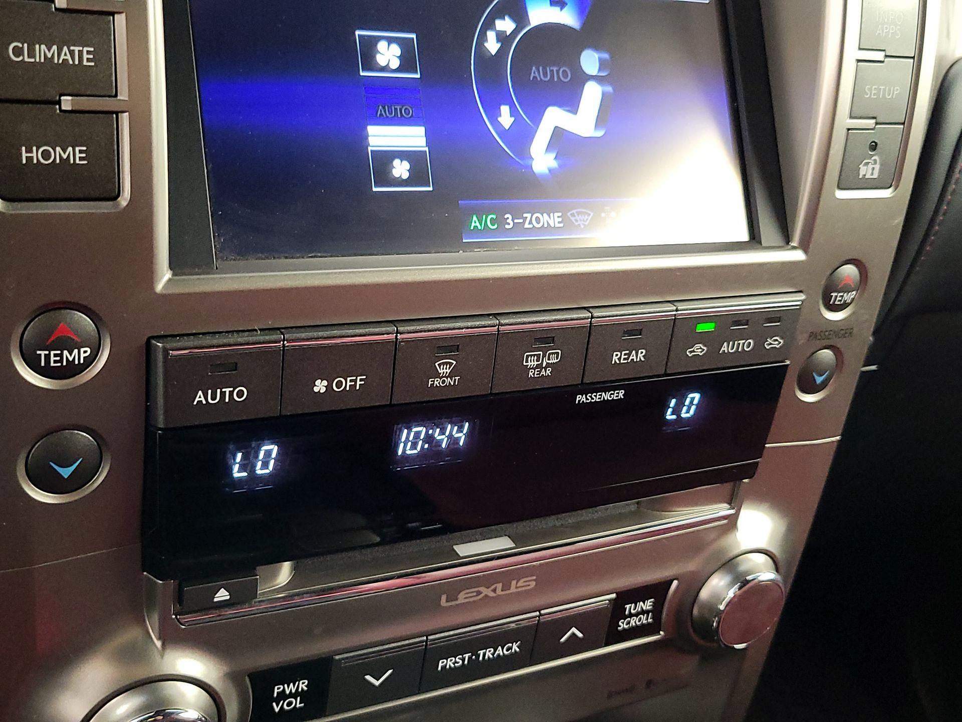 Thumbnail: 2020 Lexus GX - 17