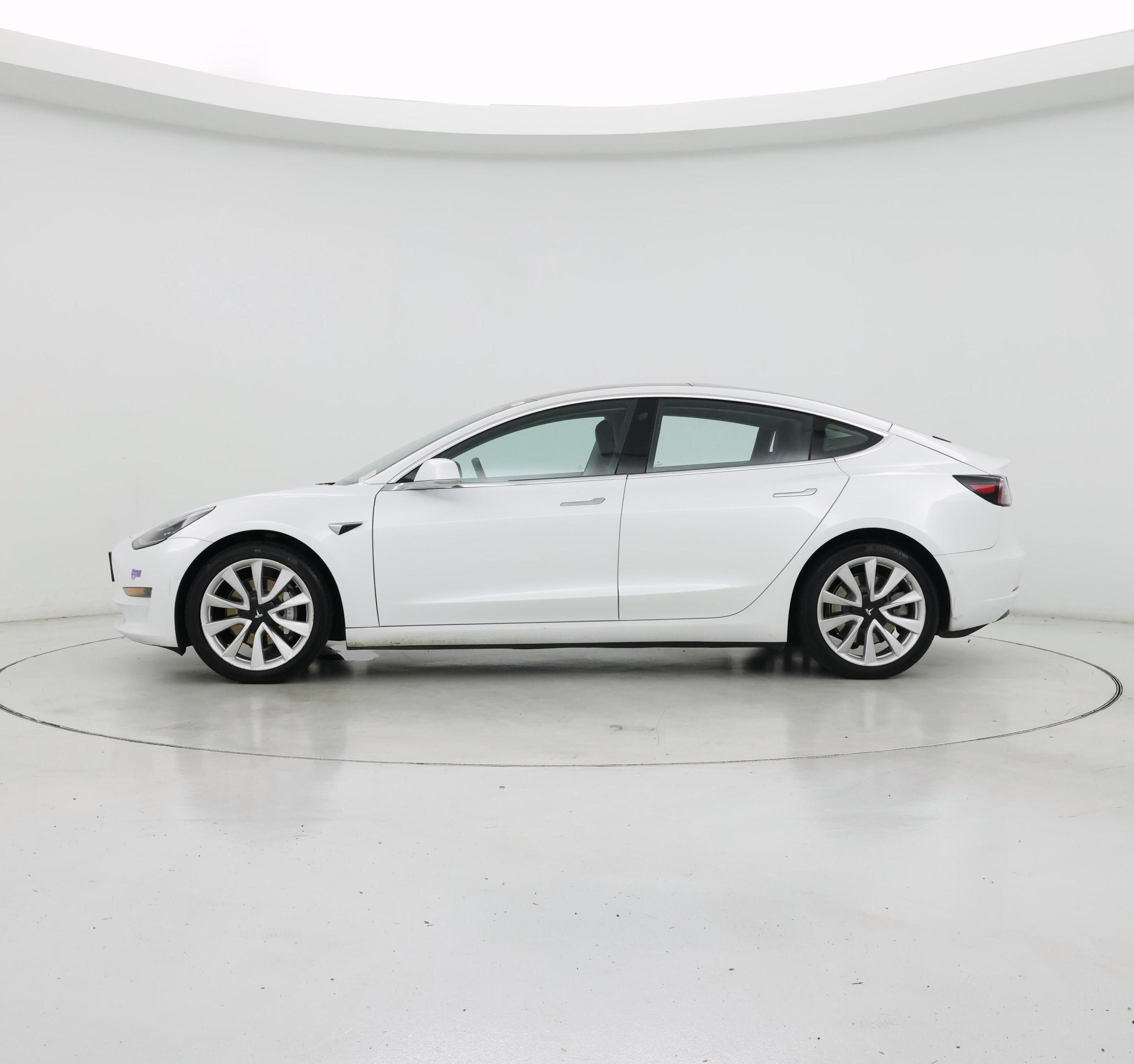 Thumbnail: 2018 Tesla Model 3 - 3