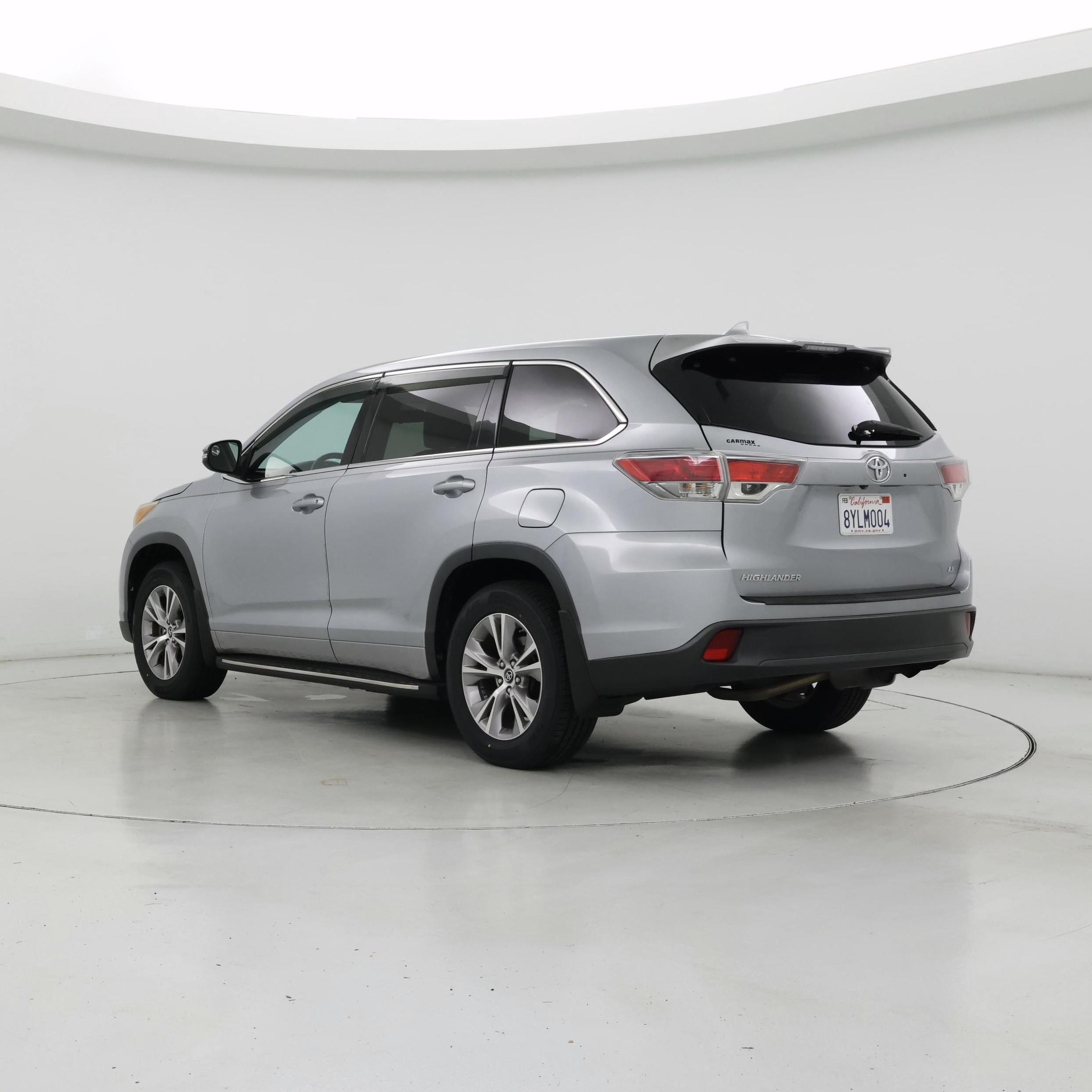 Thumbnail: 2016 Toyota Highlander - 2