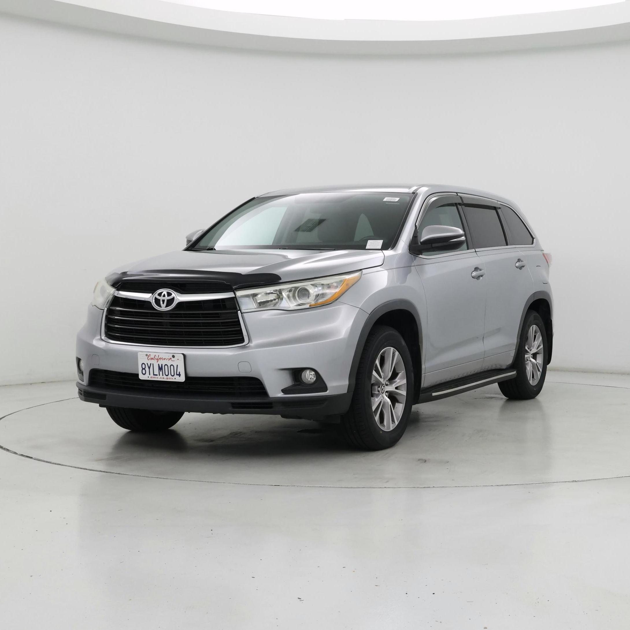 Thumbnail: 2016 Toyota Highlander - 4