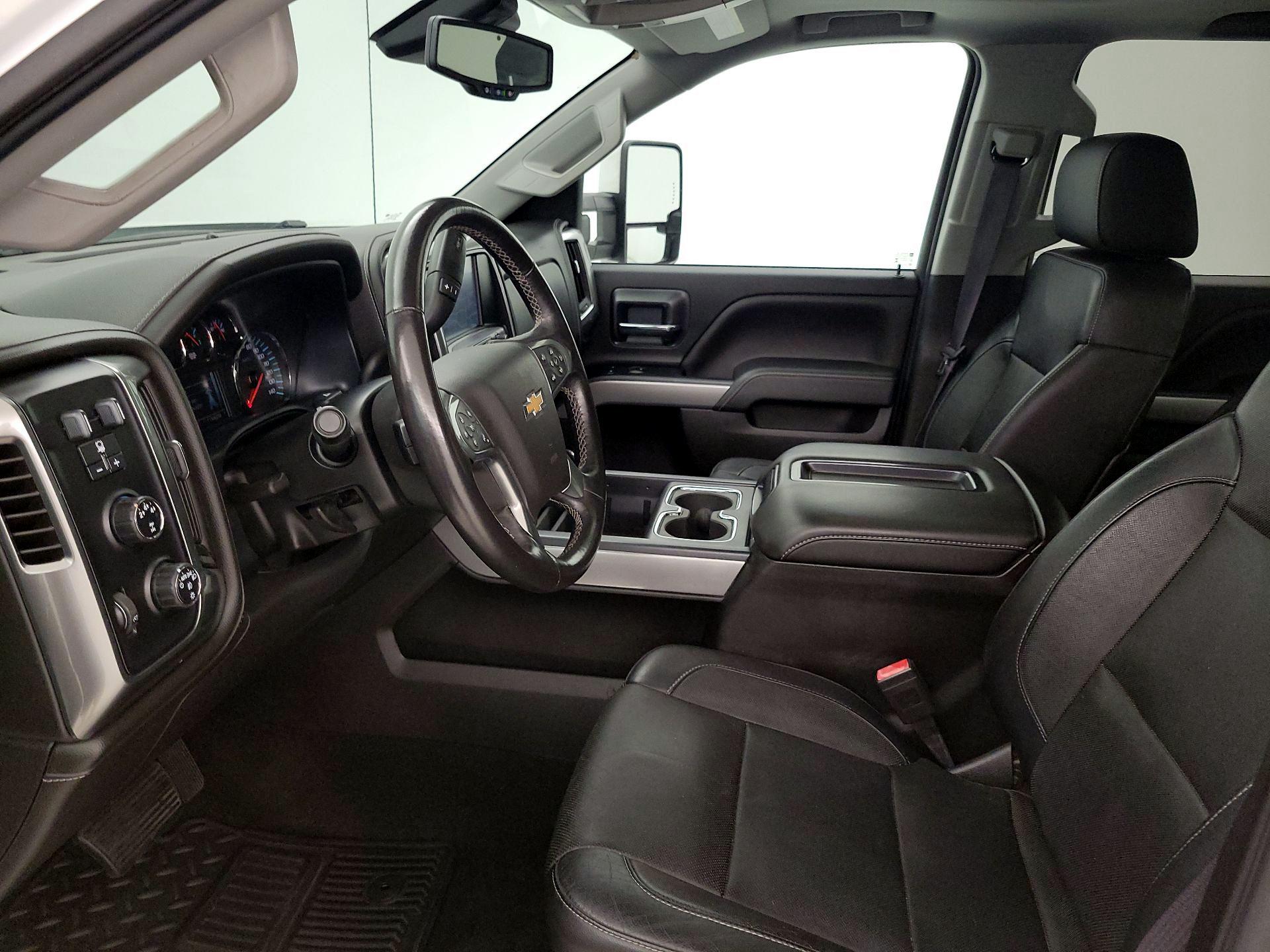 Thumbnail: 2015 Chevrolet Silverado 2500 - 11