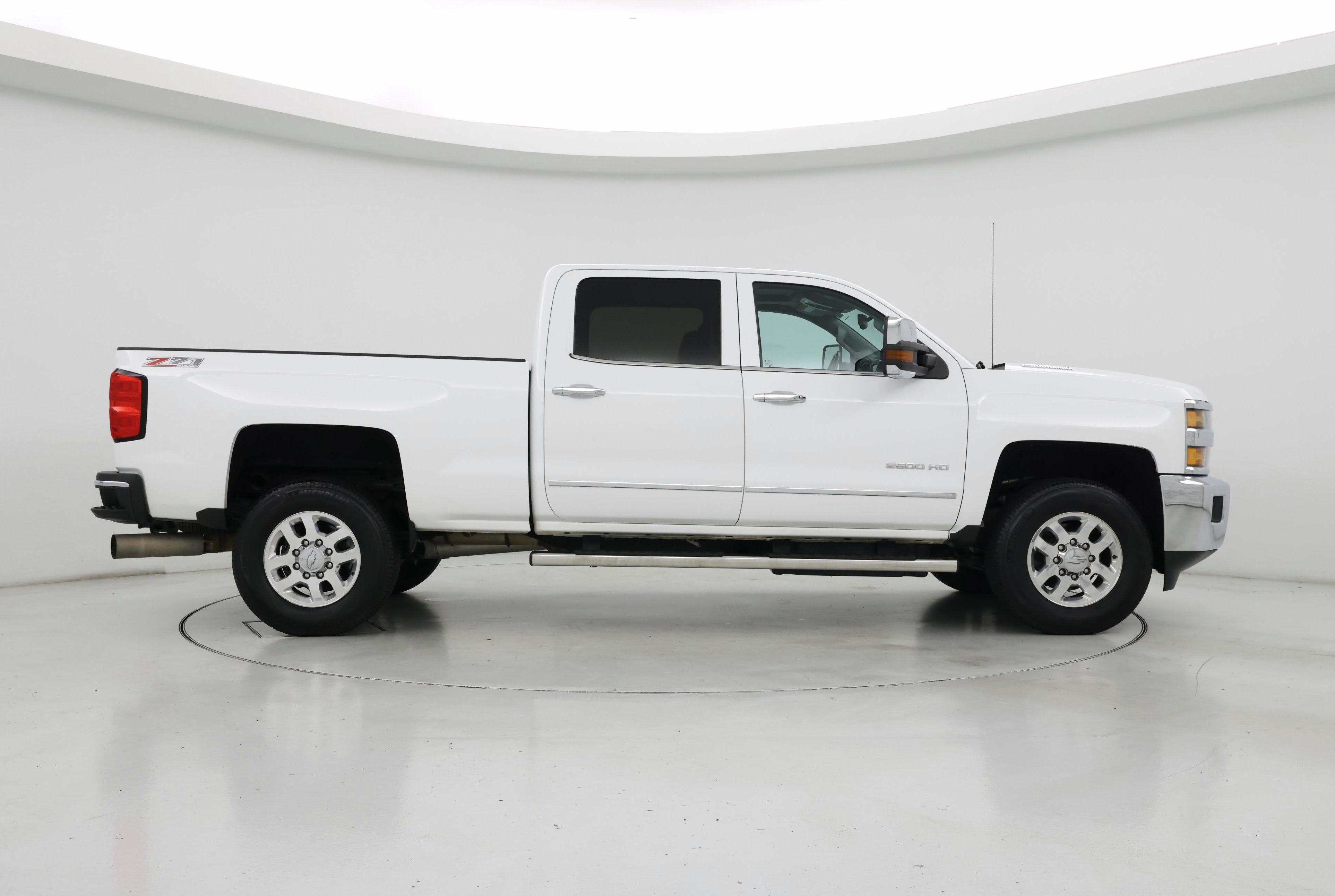 Thumbnail: 2015 Chevrolet Silverado 2500 - 7