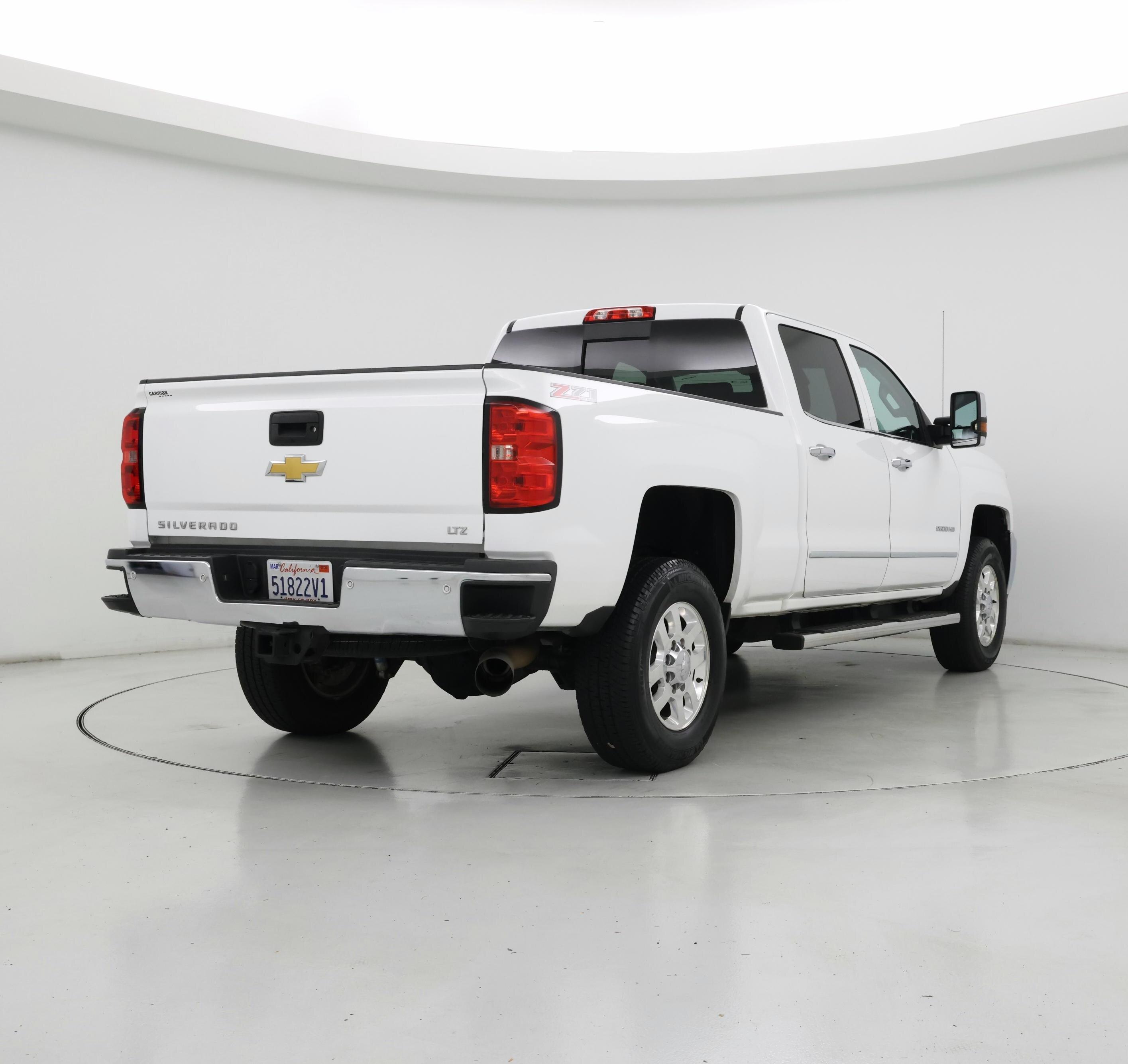 Thumbnail: 2015 Chevrolet Silverado 2500 - 8