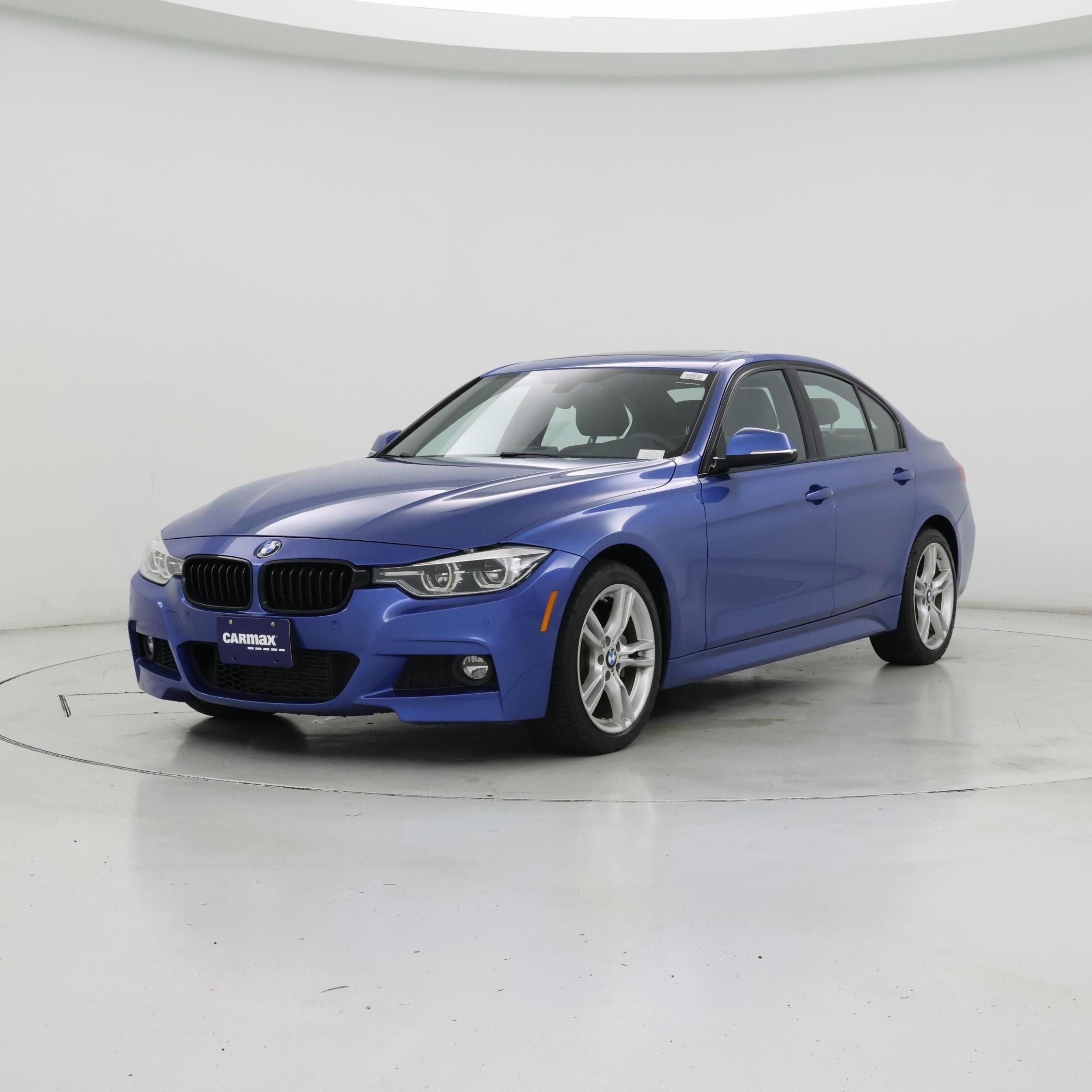 Thumbnail: 2016 BMW 3 Series - 4