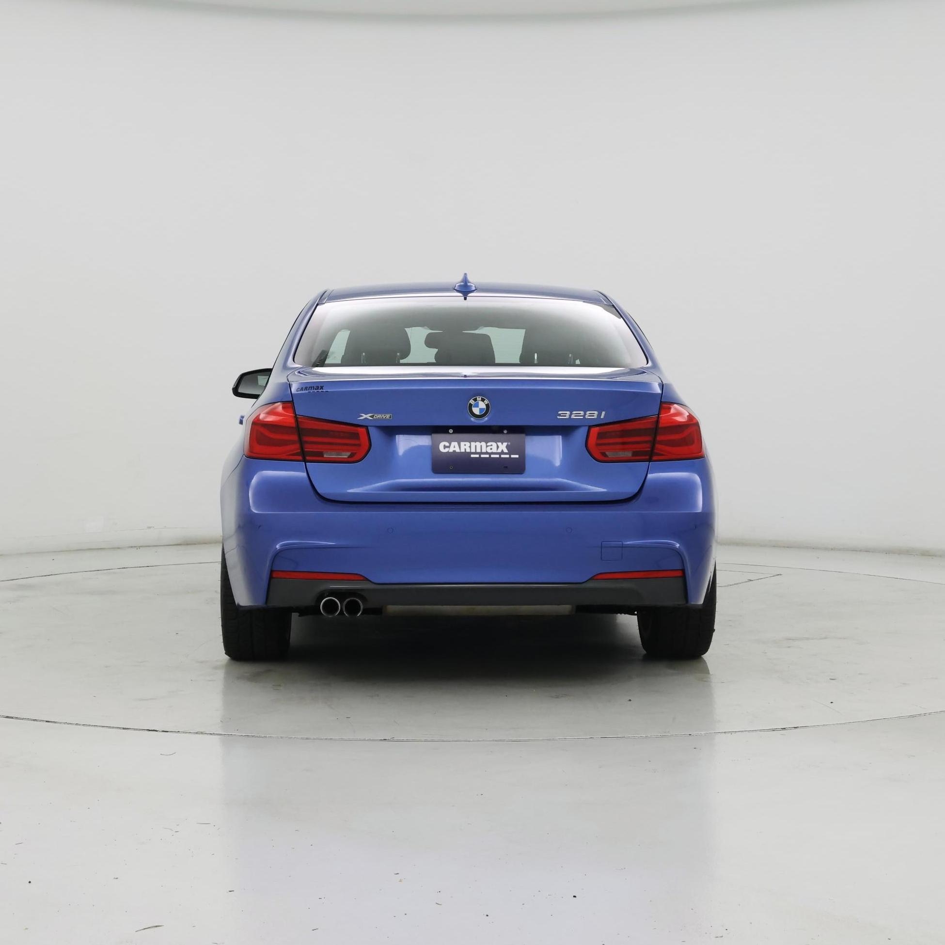 Thumbnail: 2016 BMW 3 Series - 6