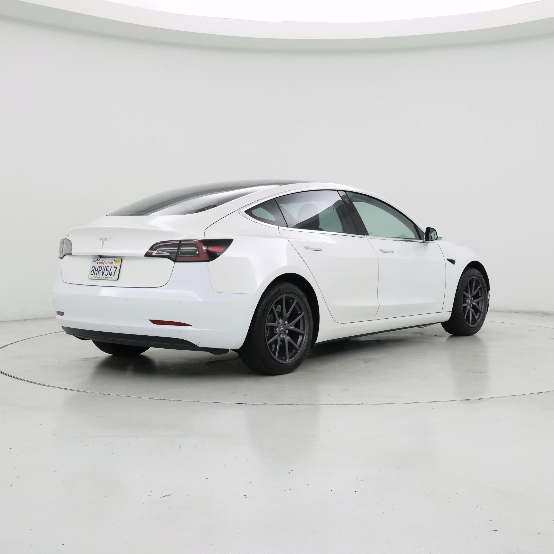 Thumbnail: 2018 Tesla Model 3 - 8