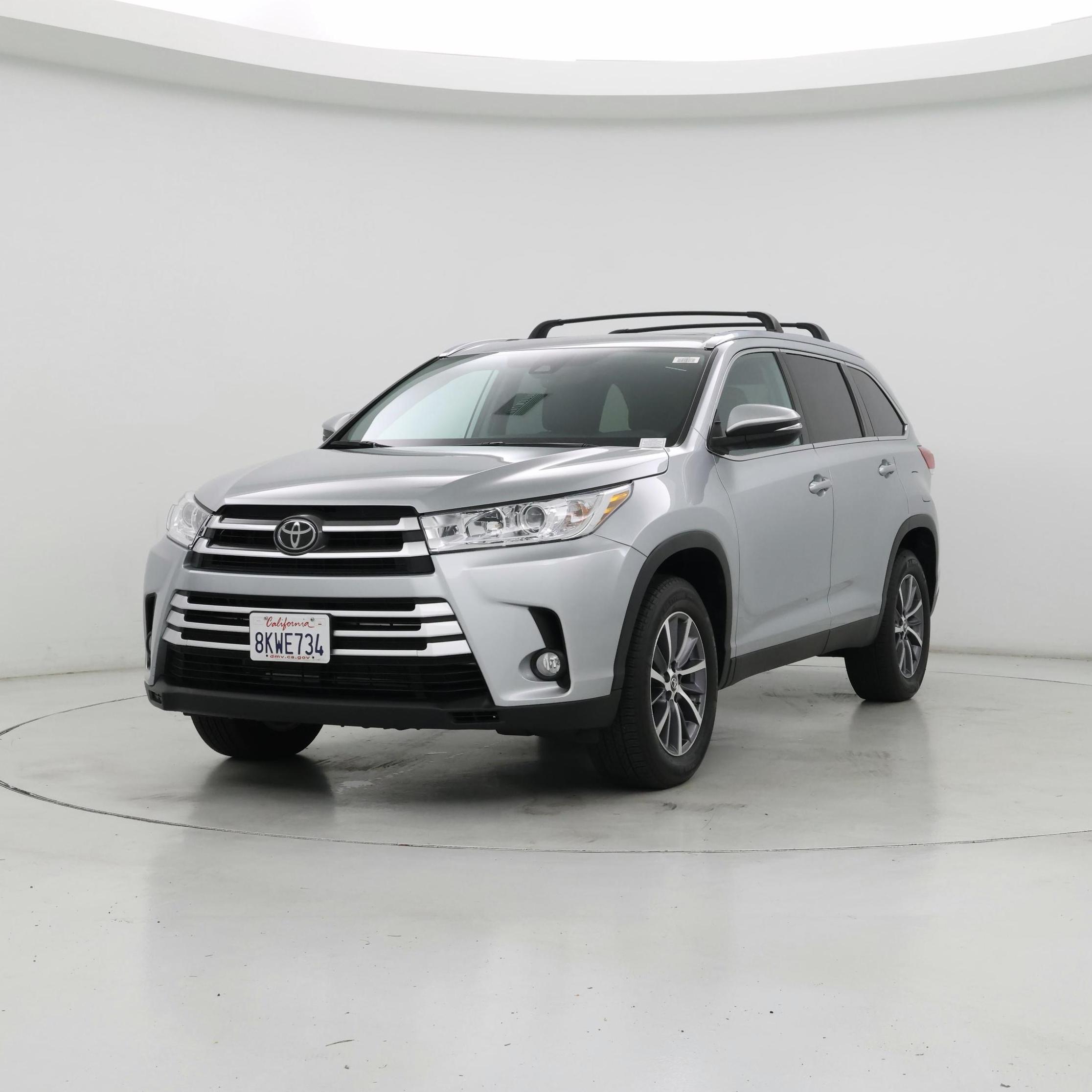 Thumbnail: 2019 Toyota Highlander - 4