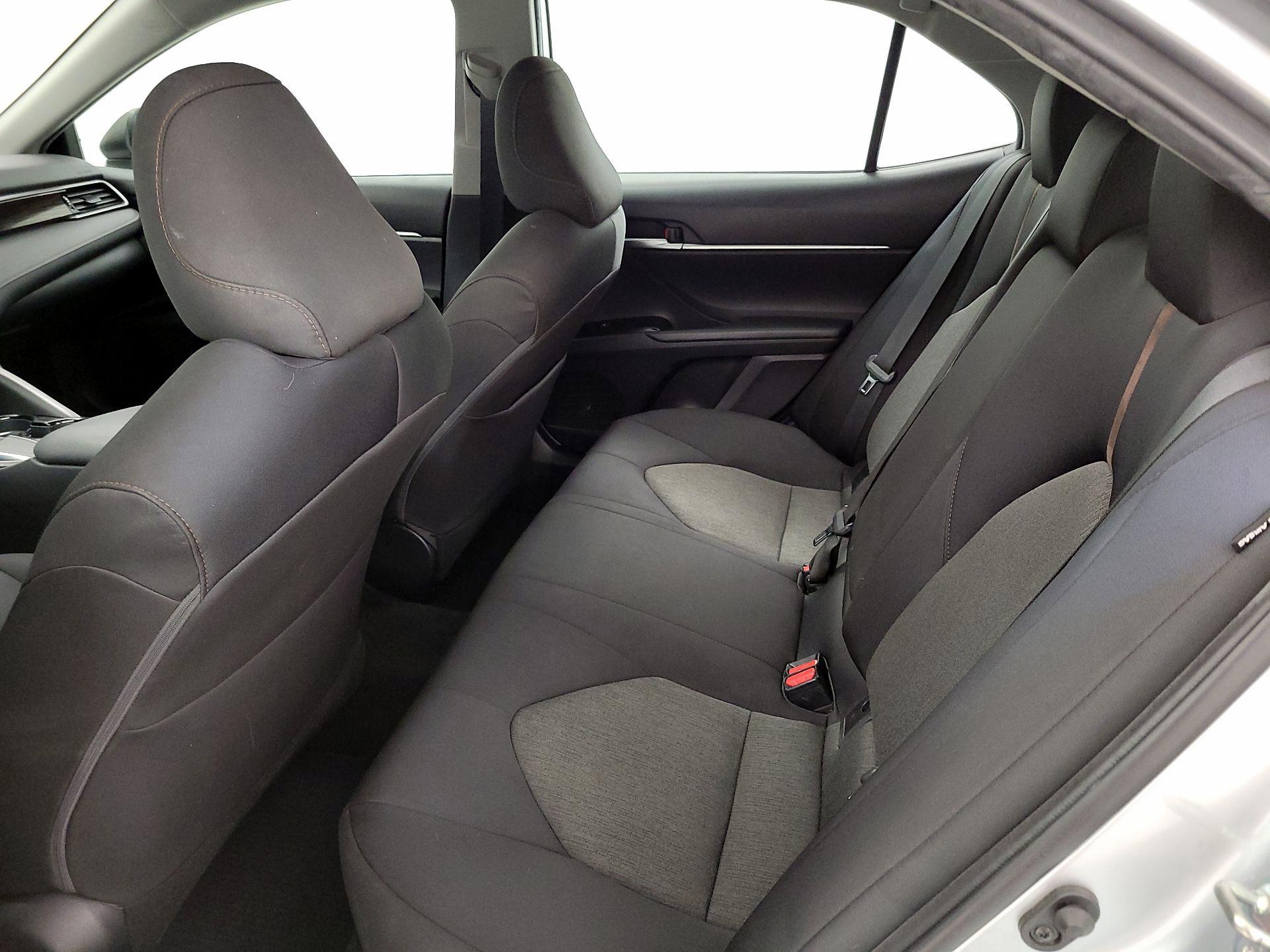 Thumbnail: 2019 Toyota Camry - 19