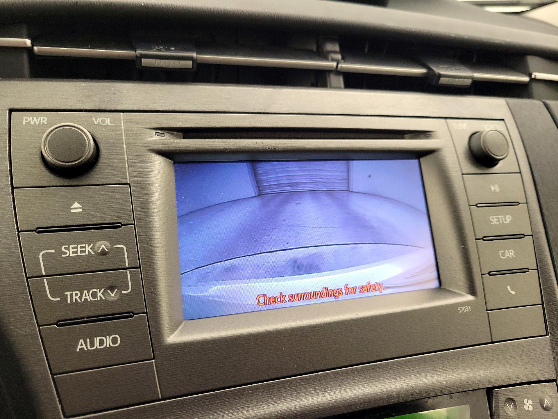 Thumbnail: 2015 Toyota Prius - 14
