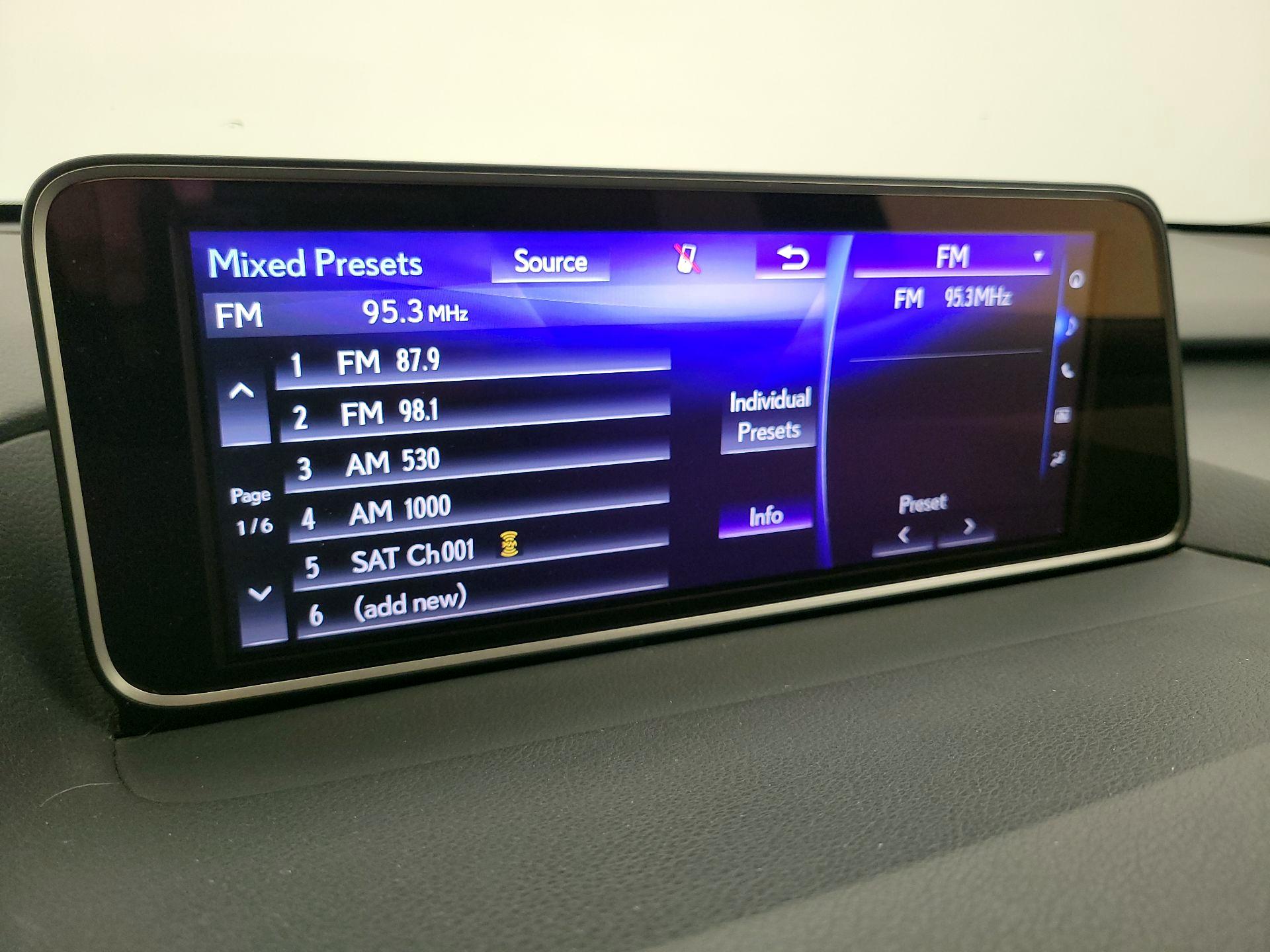Thumbnail: 2016 Lexus RX - 16