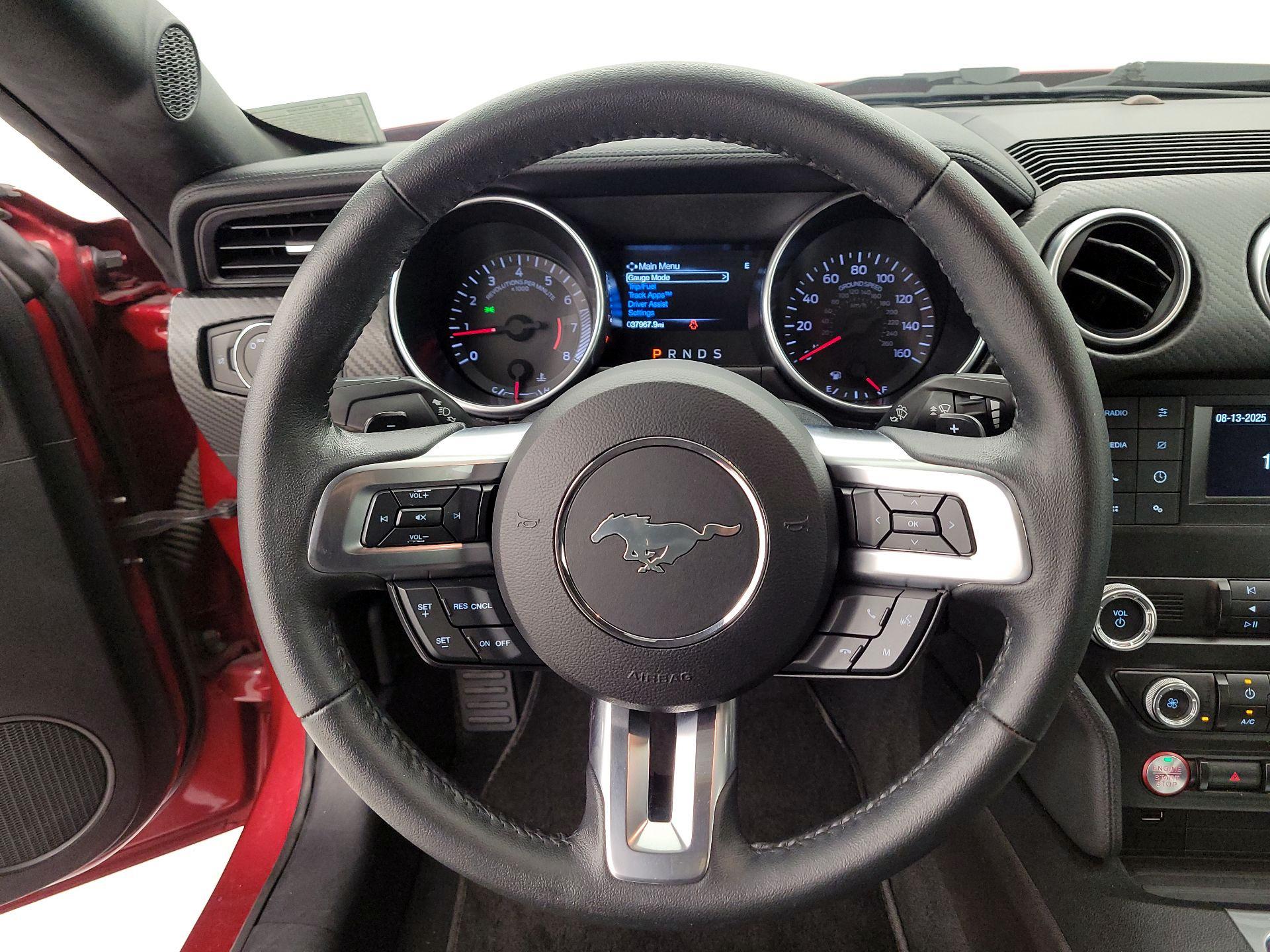 Thumbnail: 2019 Ford Mustang - 10