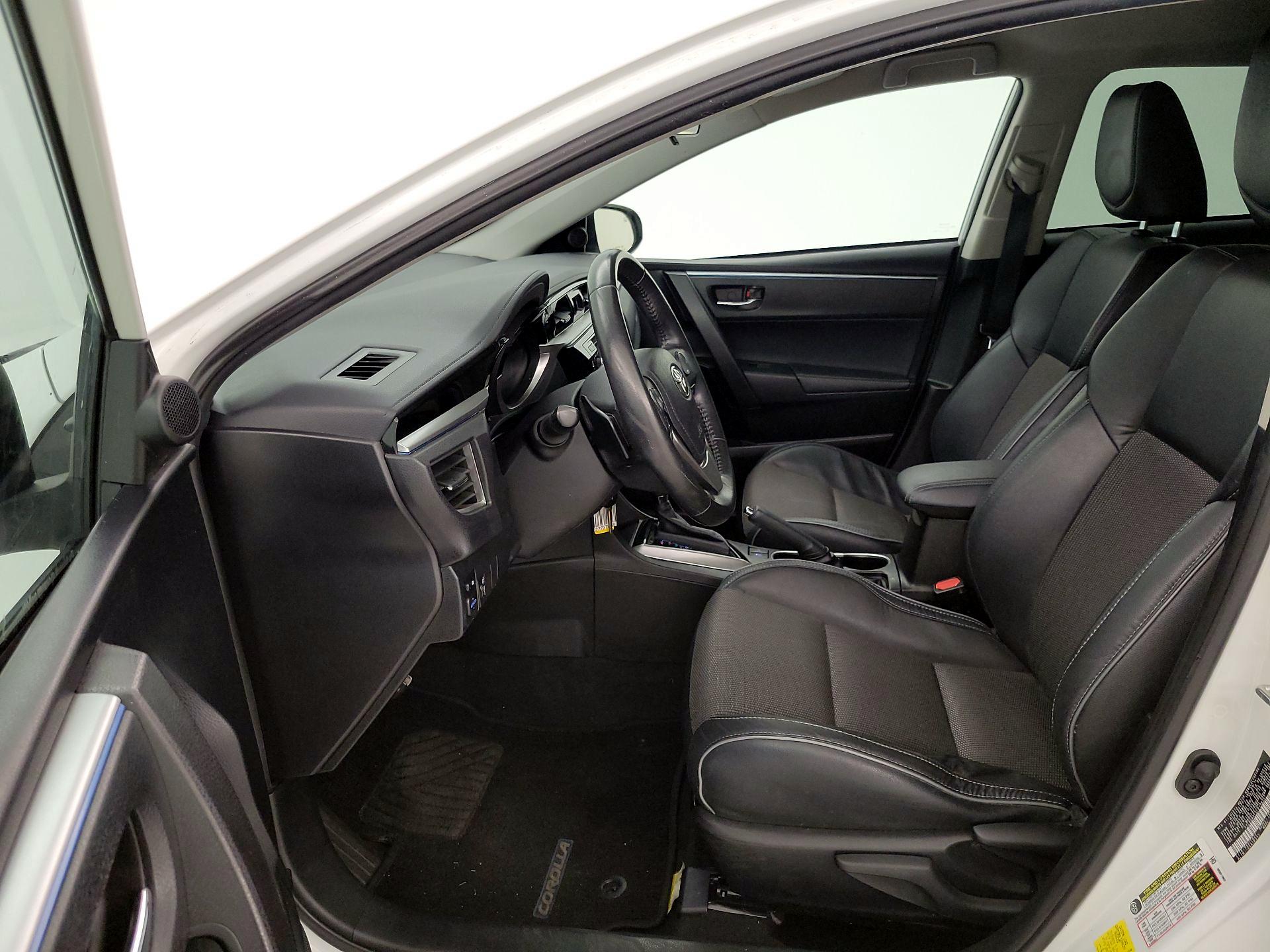 Thumbnail: 2015 Toyota Corolla - 11