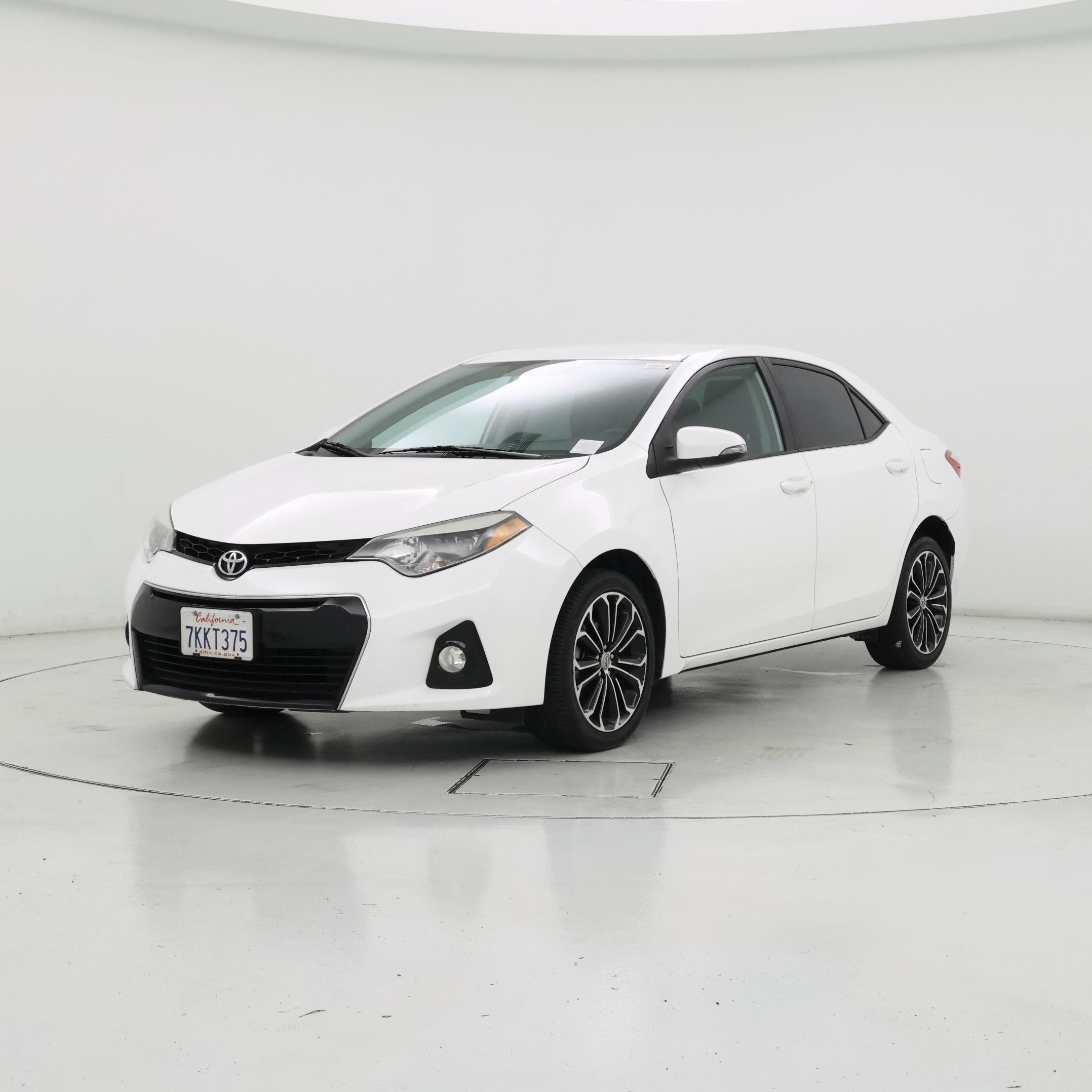 Thumbnail: 2015 Toyota Corolla - 4