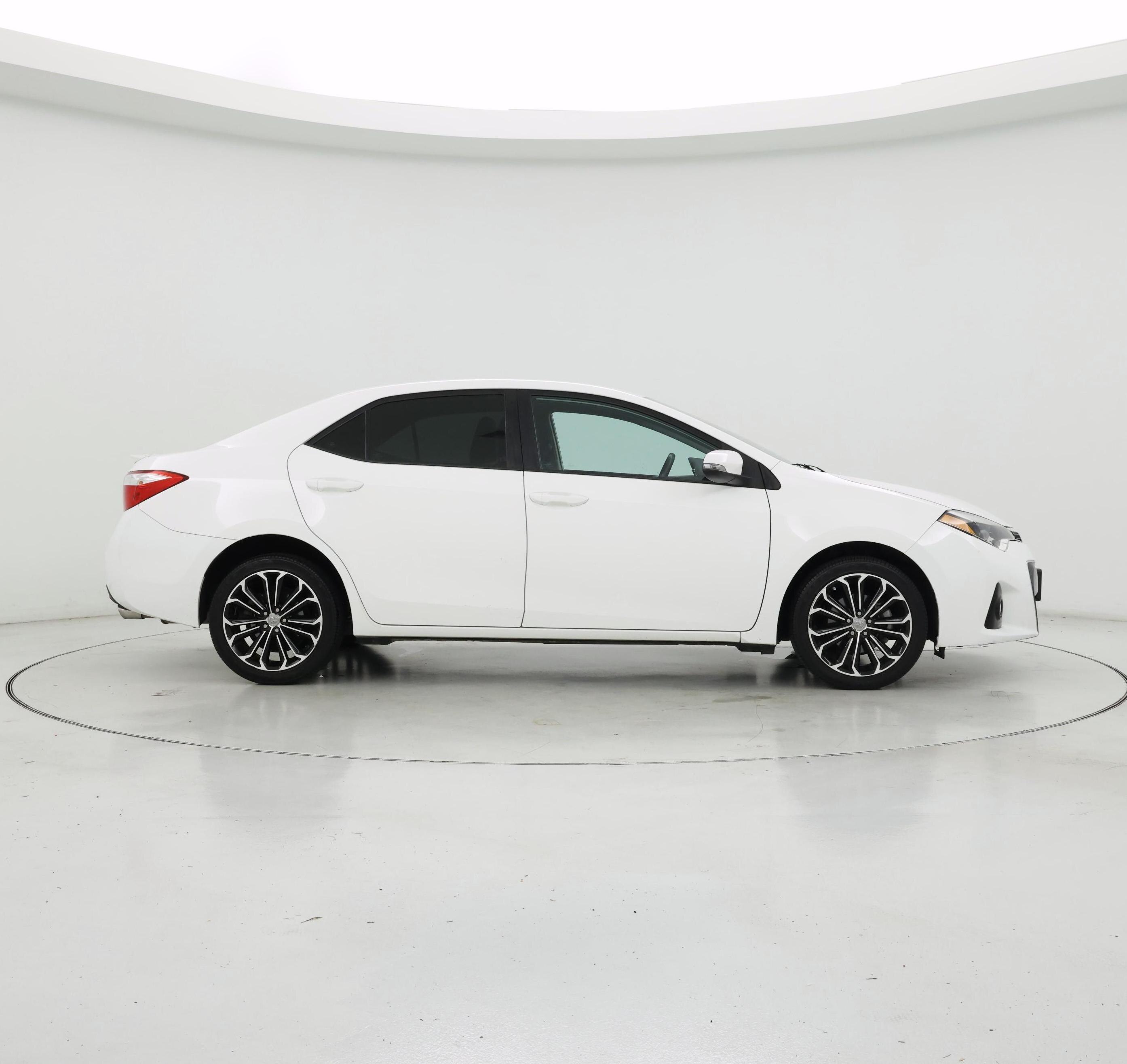 Thumbnail: 2015 Toyota Corolla - 7