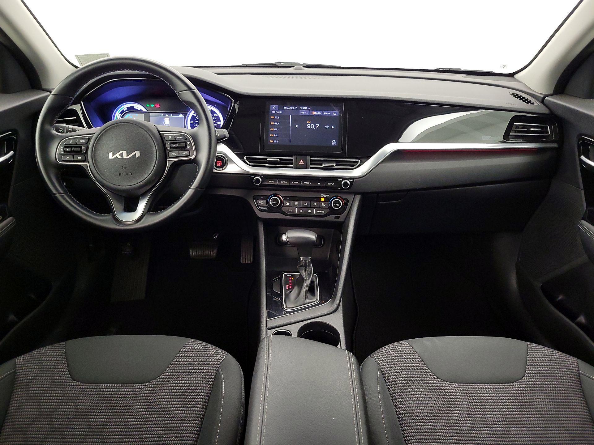 Thumbnail: 2022 Kia Niro - 9