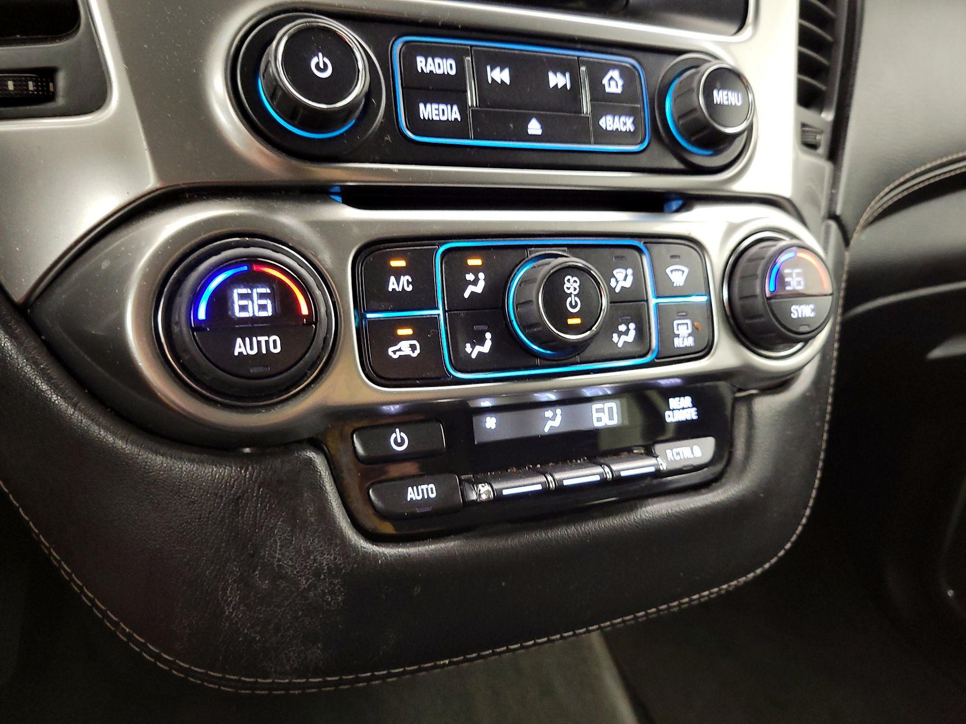 Thumbnail: 2015 Chevrolet Tahoe - 16