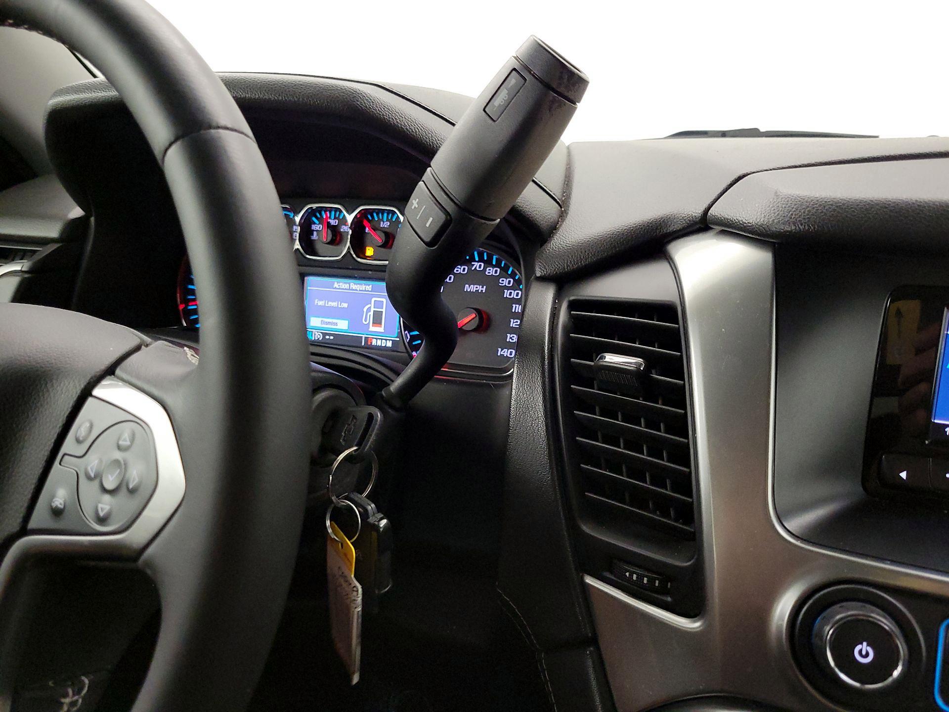 Thumbnail: 2015 Chevrolet Tahoe - 17