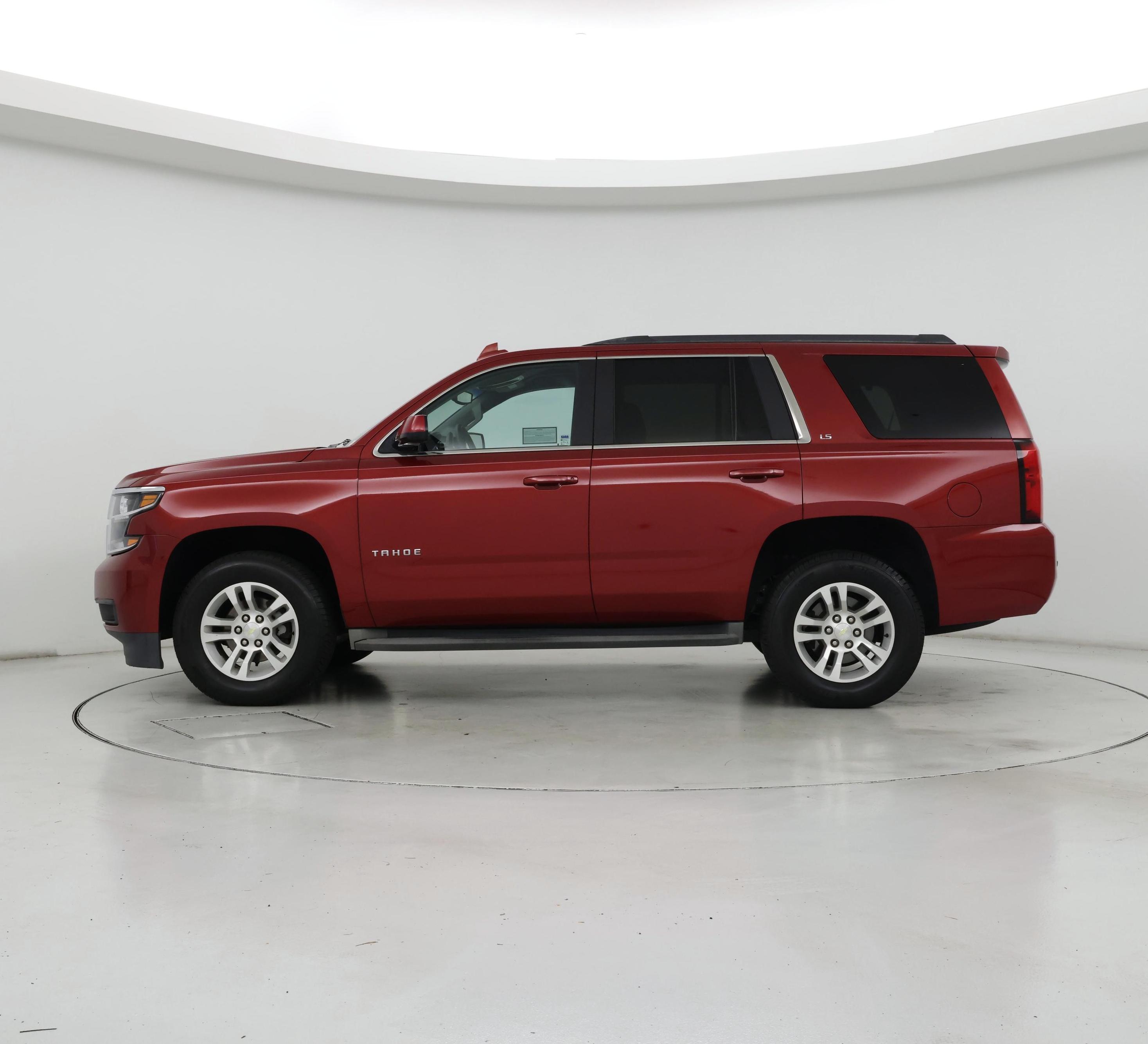Thumbnail: 2015 Chevrolet Tahoe - 3