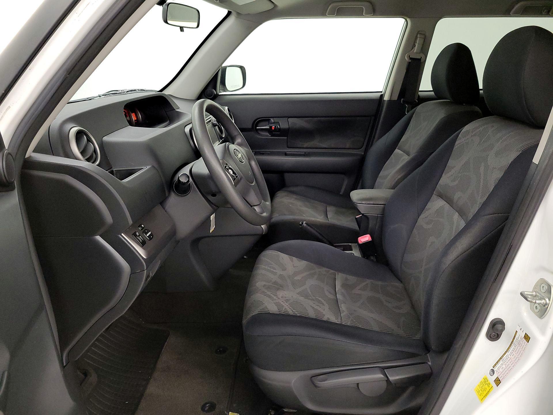 Thumbnail: 2015 Scion xB - 11
