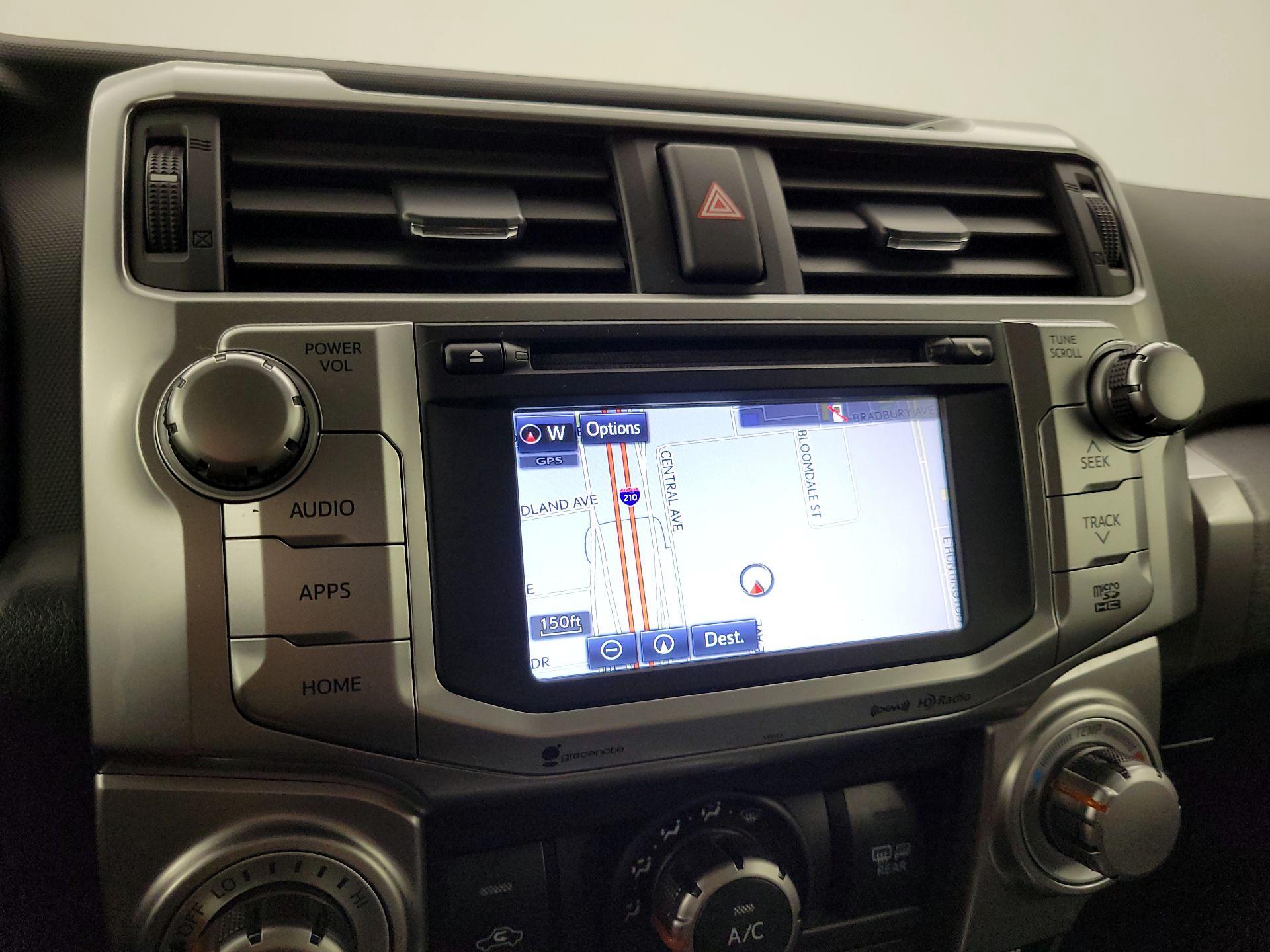 Thumbnail: 2017 Toyota 4Runner - 14