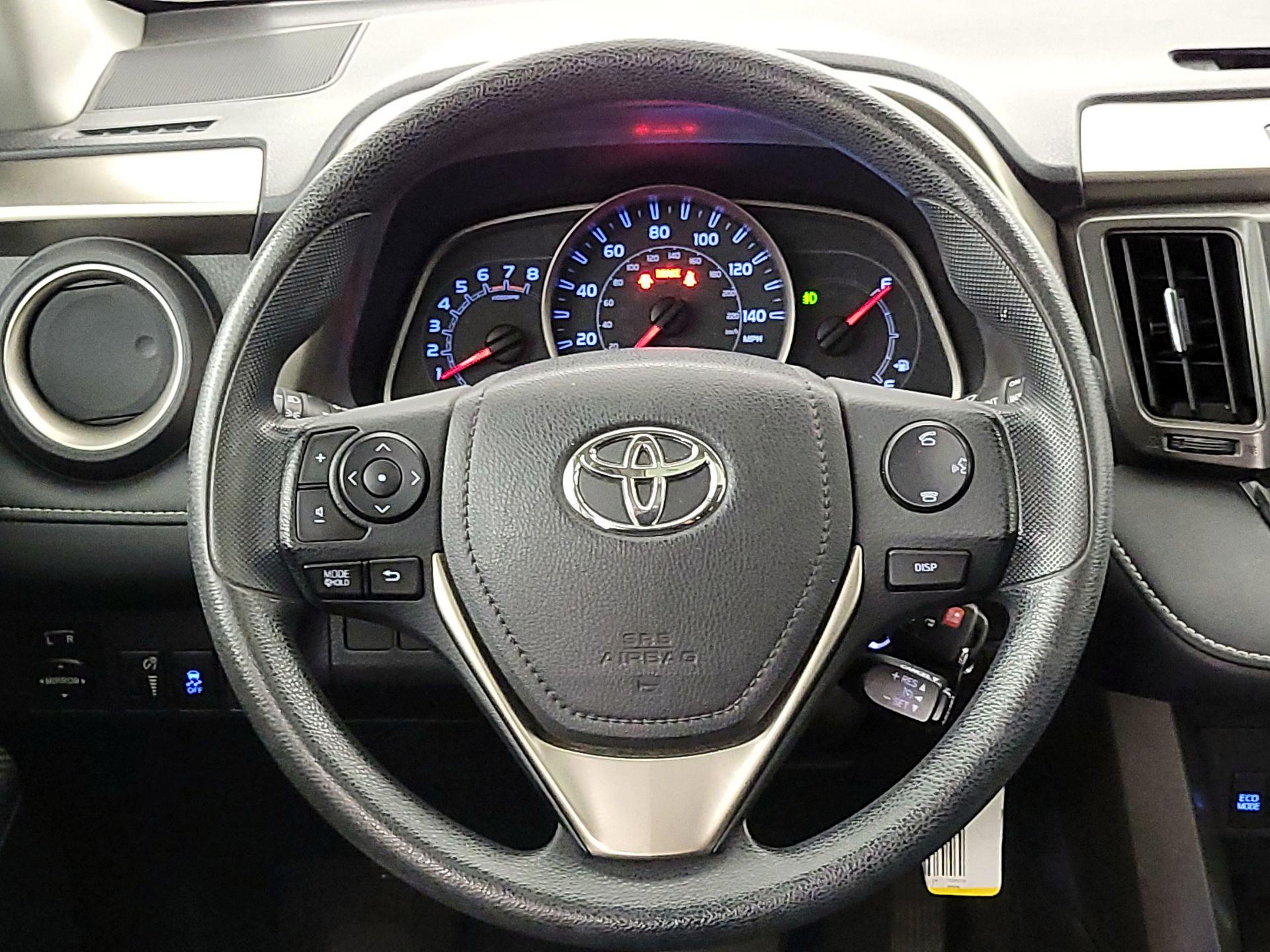Thumbnail: 2014 Toyota RAV4 - 10