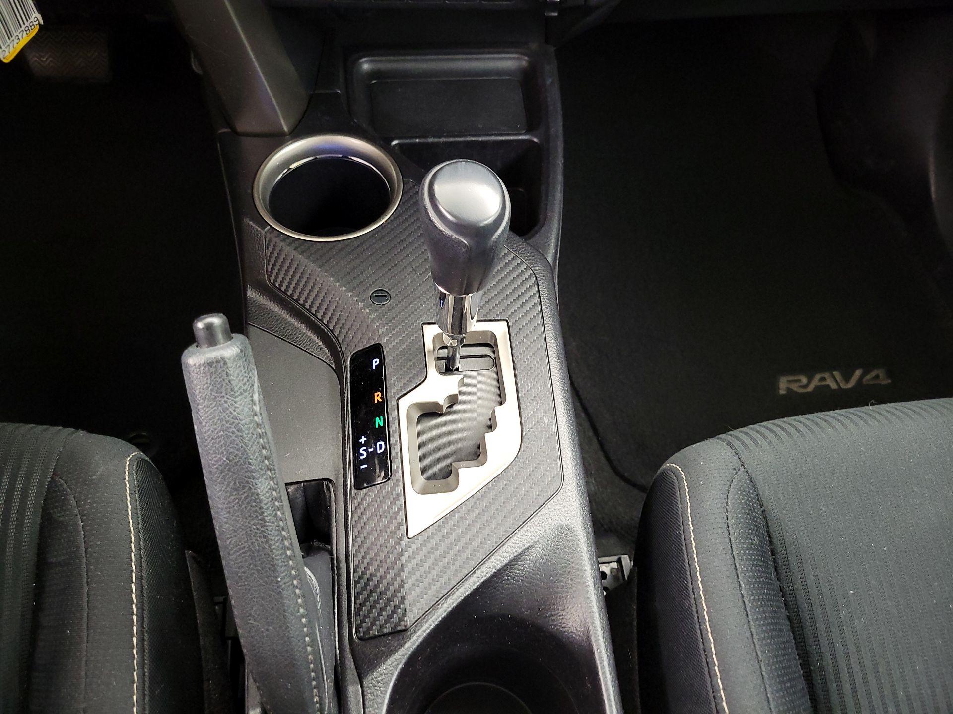 Thumbnail: 2014 Toyota RAV4 - 17