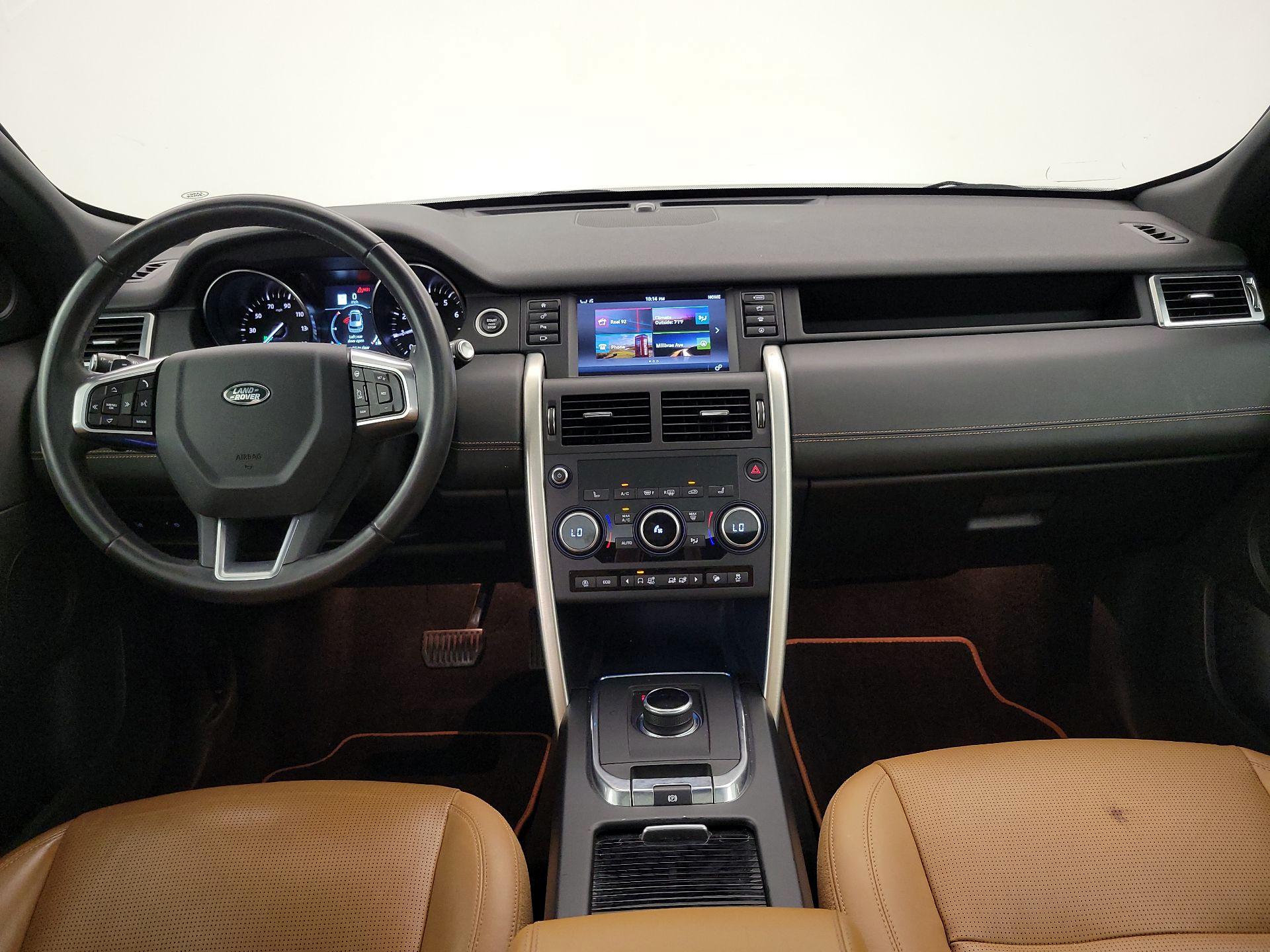 Thumbnail: 2019 Land Rover Discovery Sport - 9