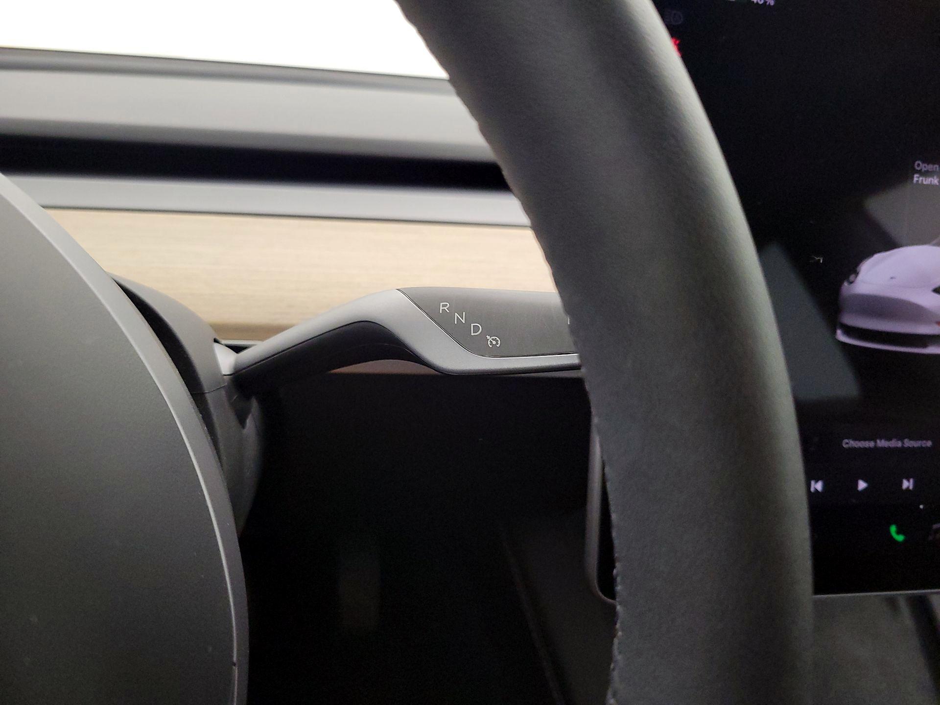 Thumbnail: 2023 Tesla Model 3 - 17
