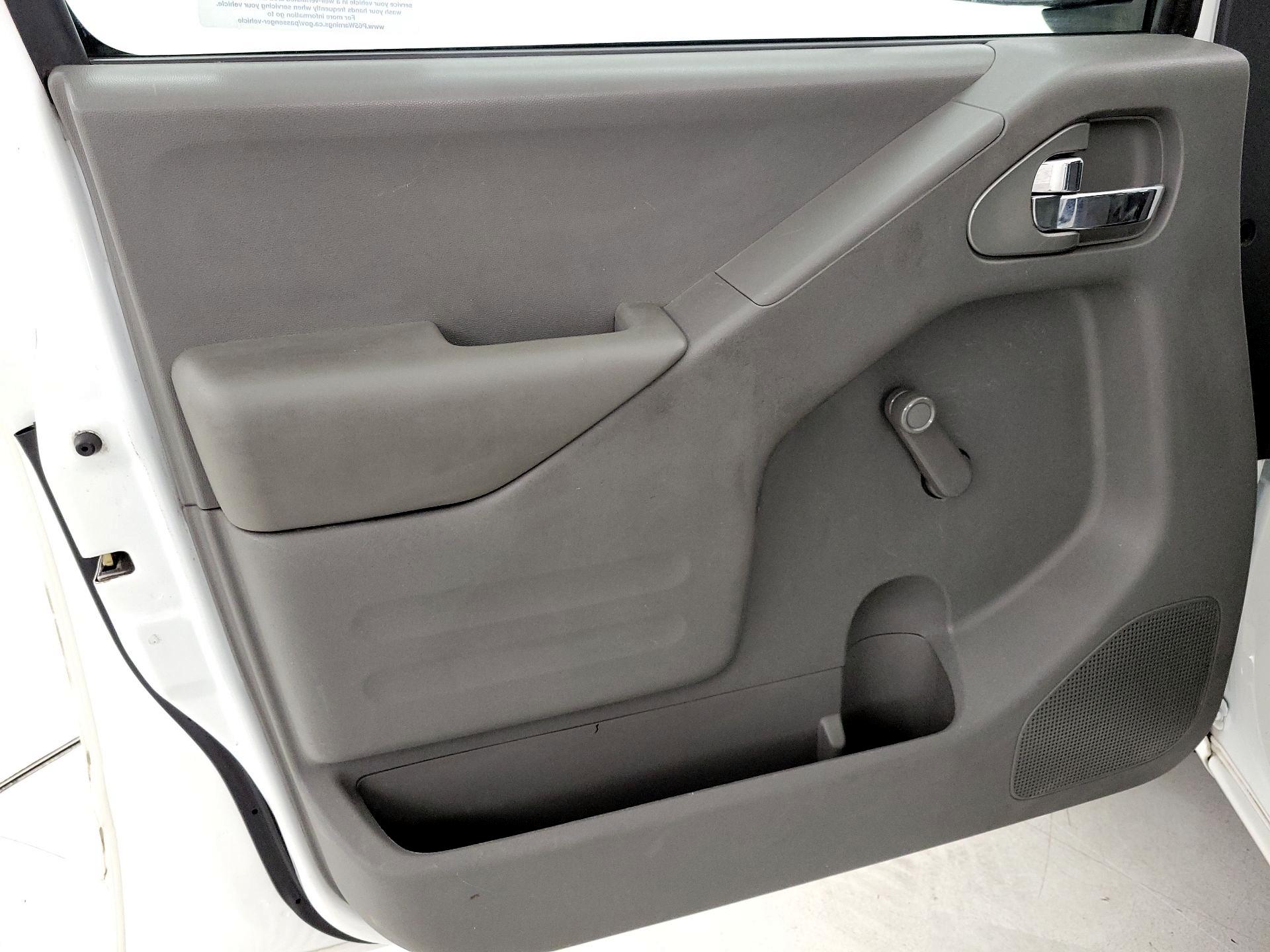 Thumbnail: 2019 Nissan Frontier - 12