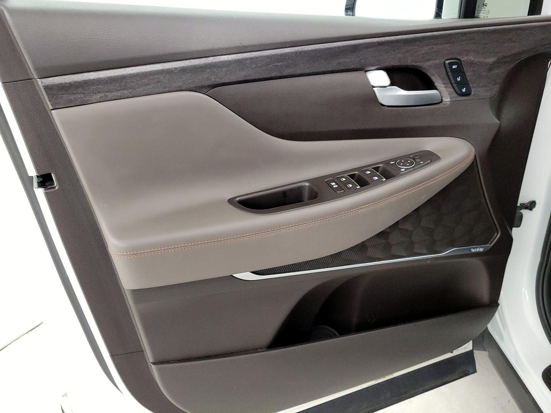 Thumbnail: 2019 Hyundai Santa Fe - 12