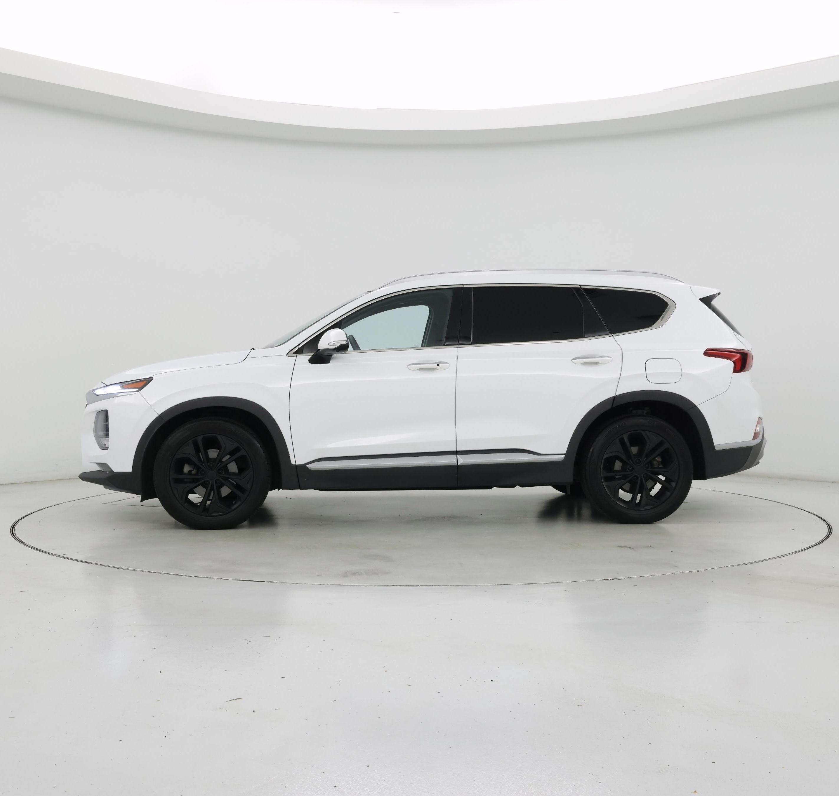 Thumbnail: 2019 Hyundai Santa Fe - 3