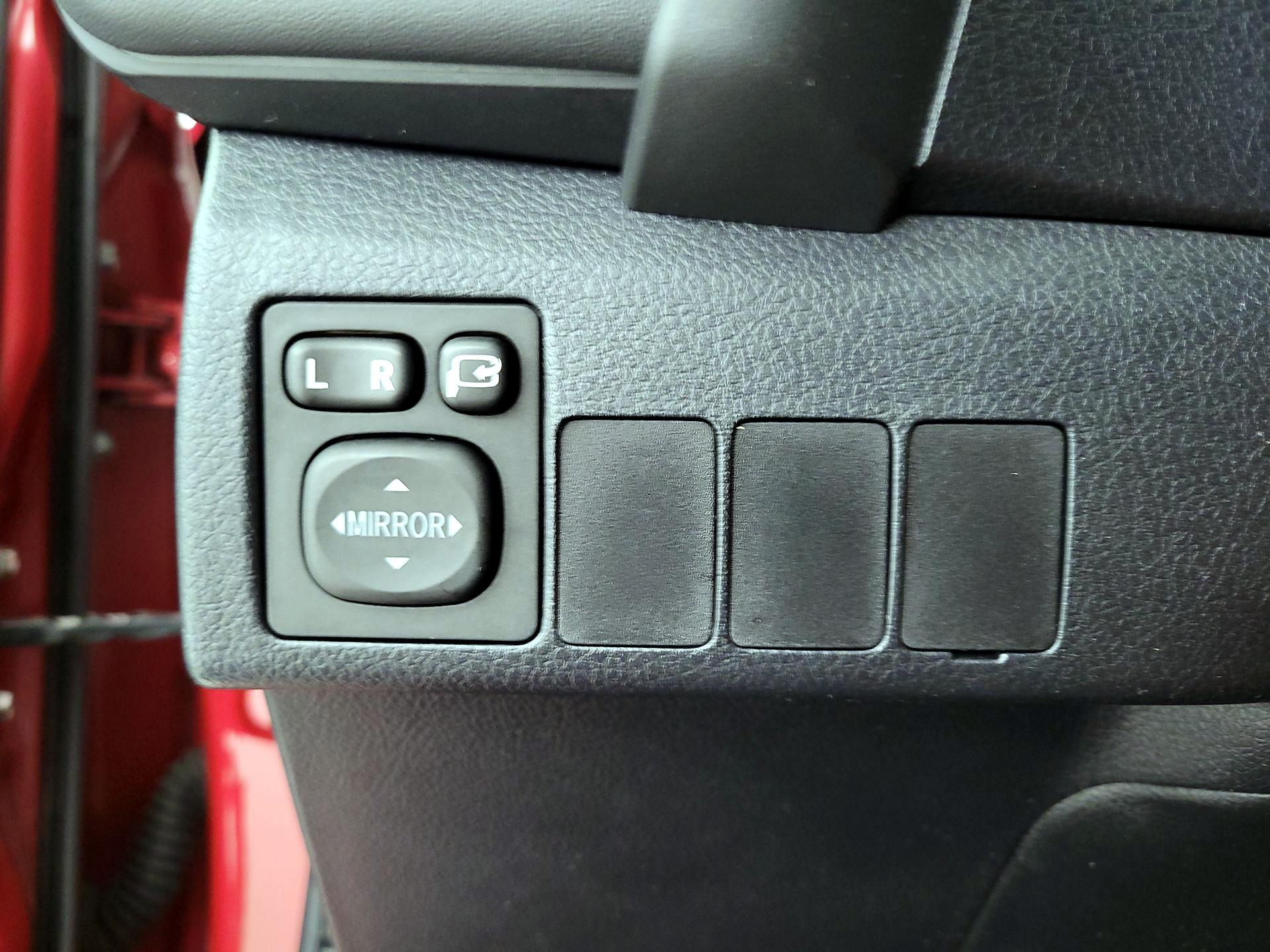 Thumbnail: 2016 Scion iM - 13