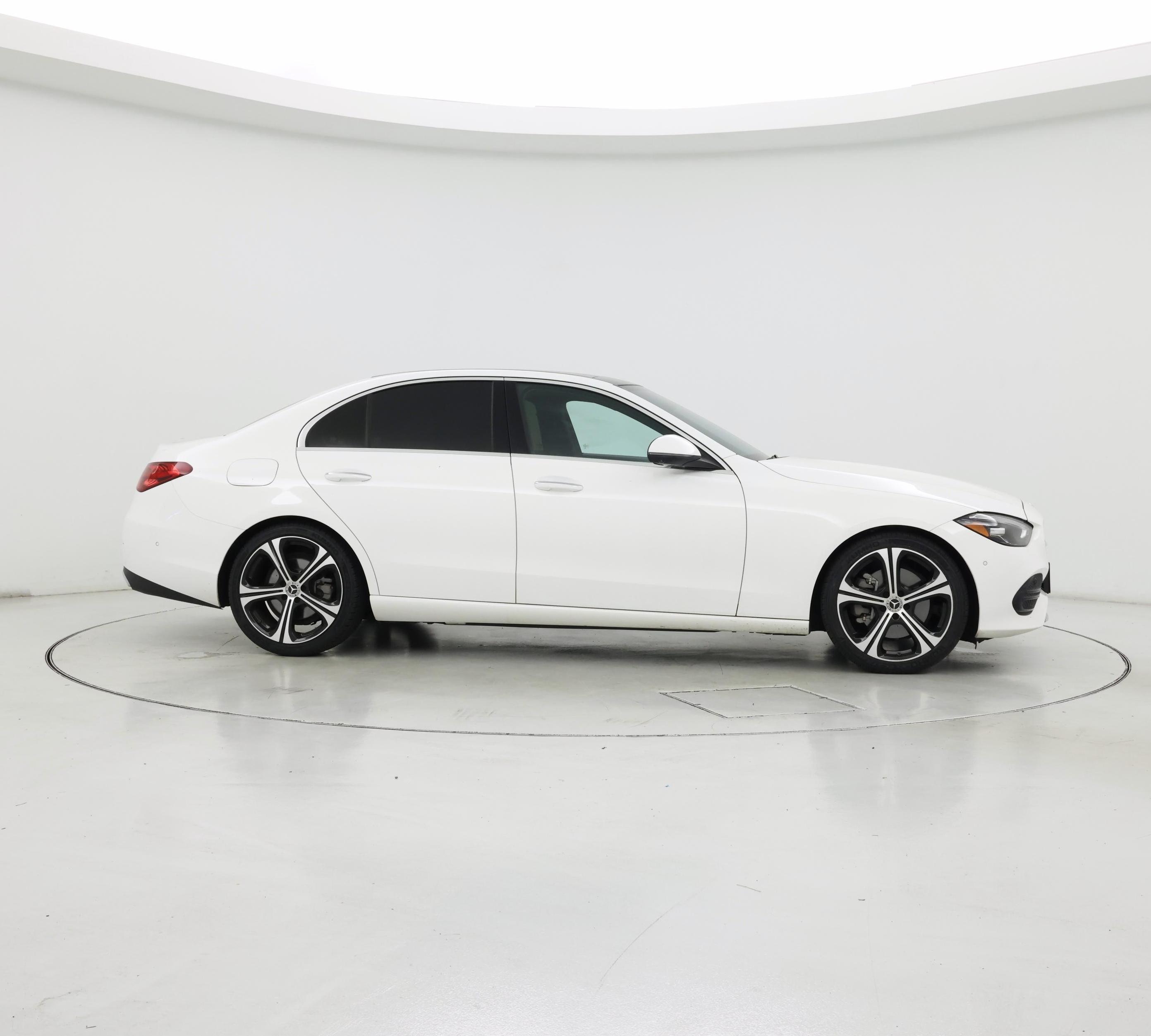 Thumbnail: 2022 Mercedes-Benz C-Class - 7
