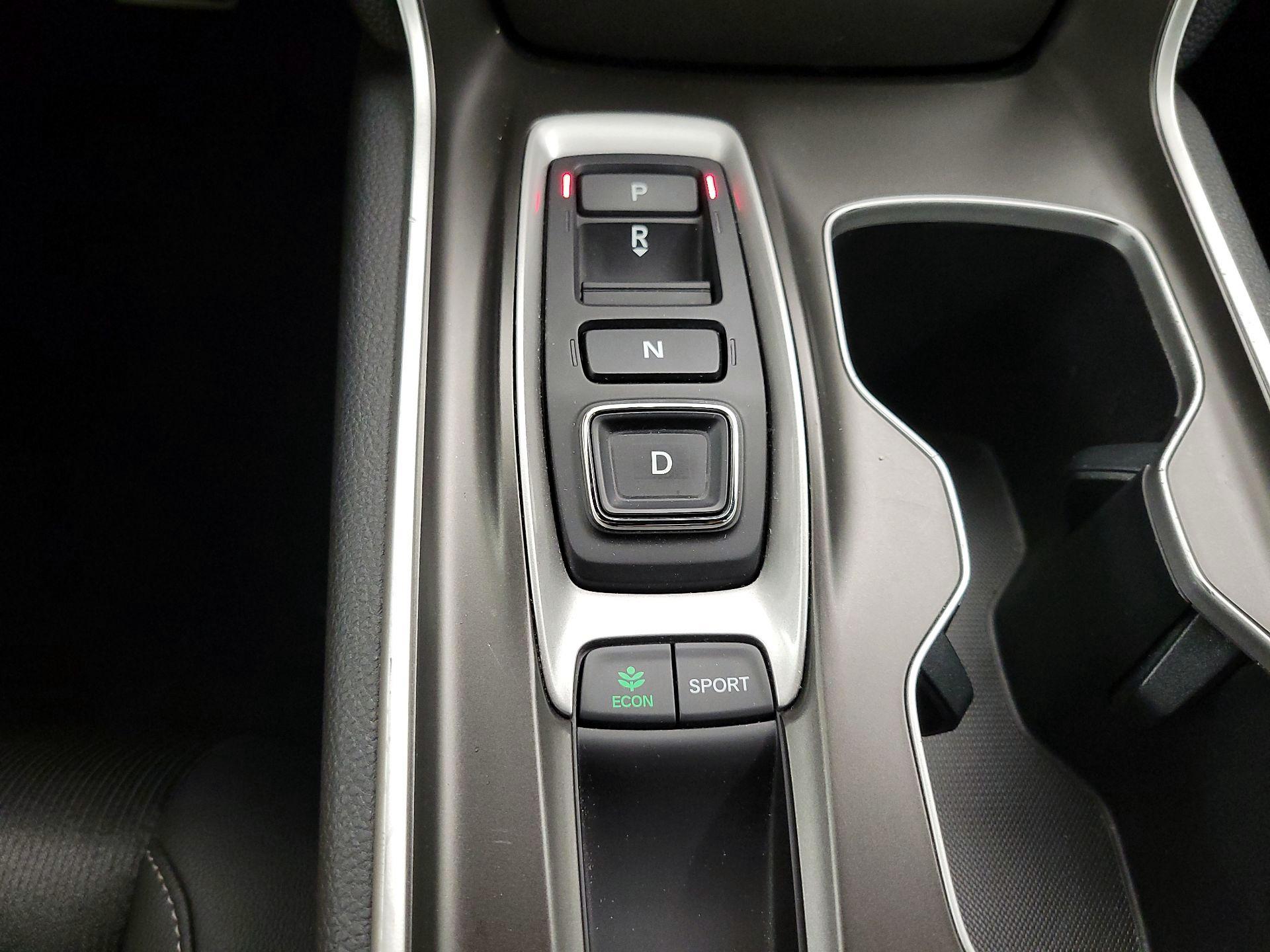 Thumbnail: 2019 Honda Accord - 17