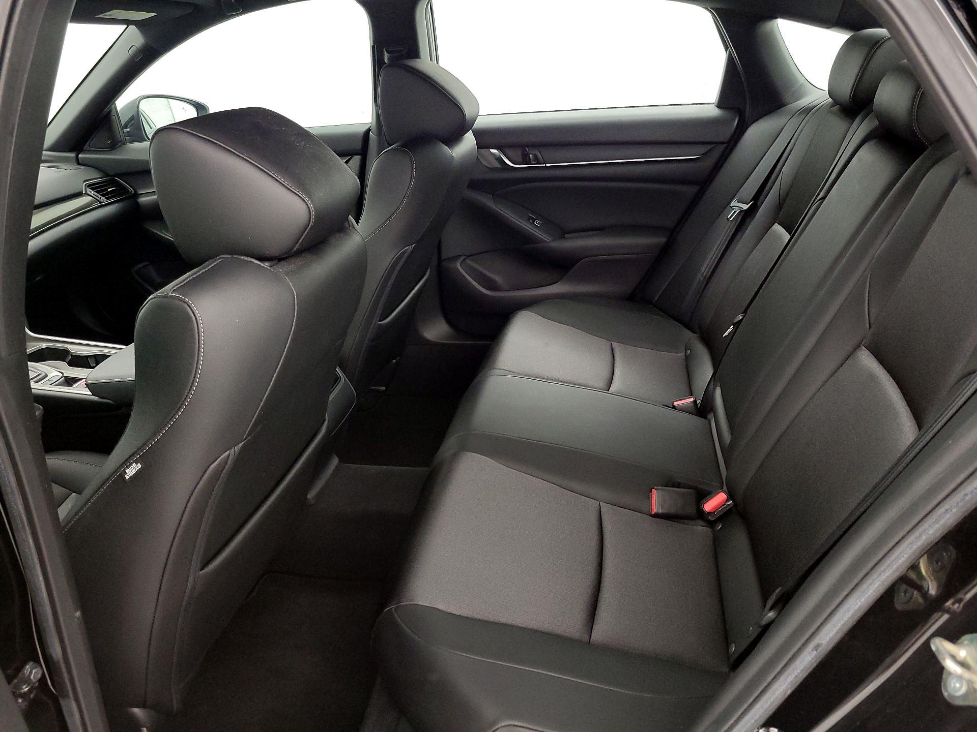 Thumbnail: 2019 Honda Accord - 20
