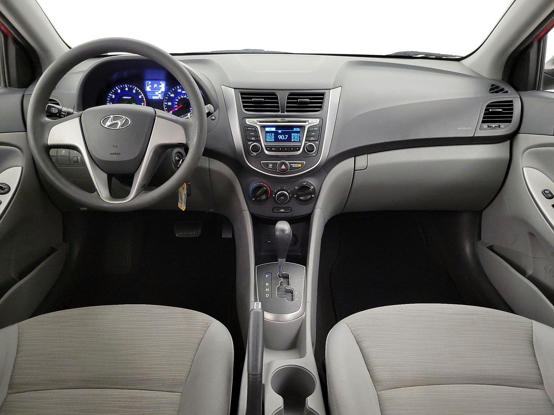 Thumbnail: 2015 Hyundai Accent - 9