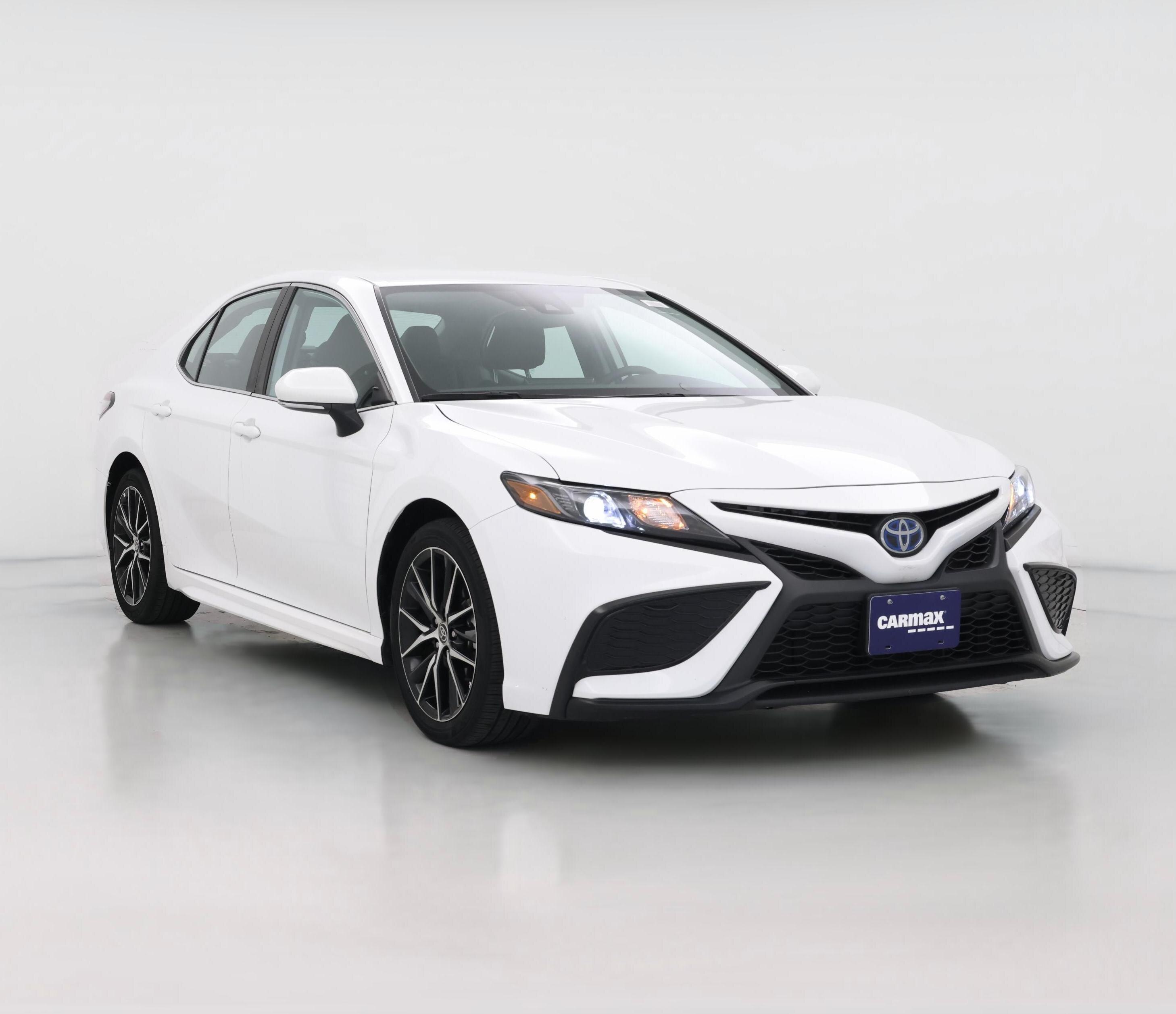 Thumbnail: 2022 Toyota Camry - 1