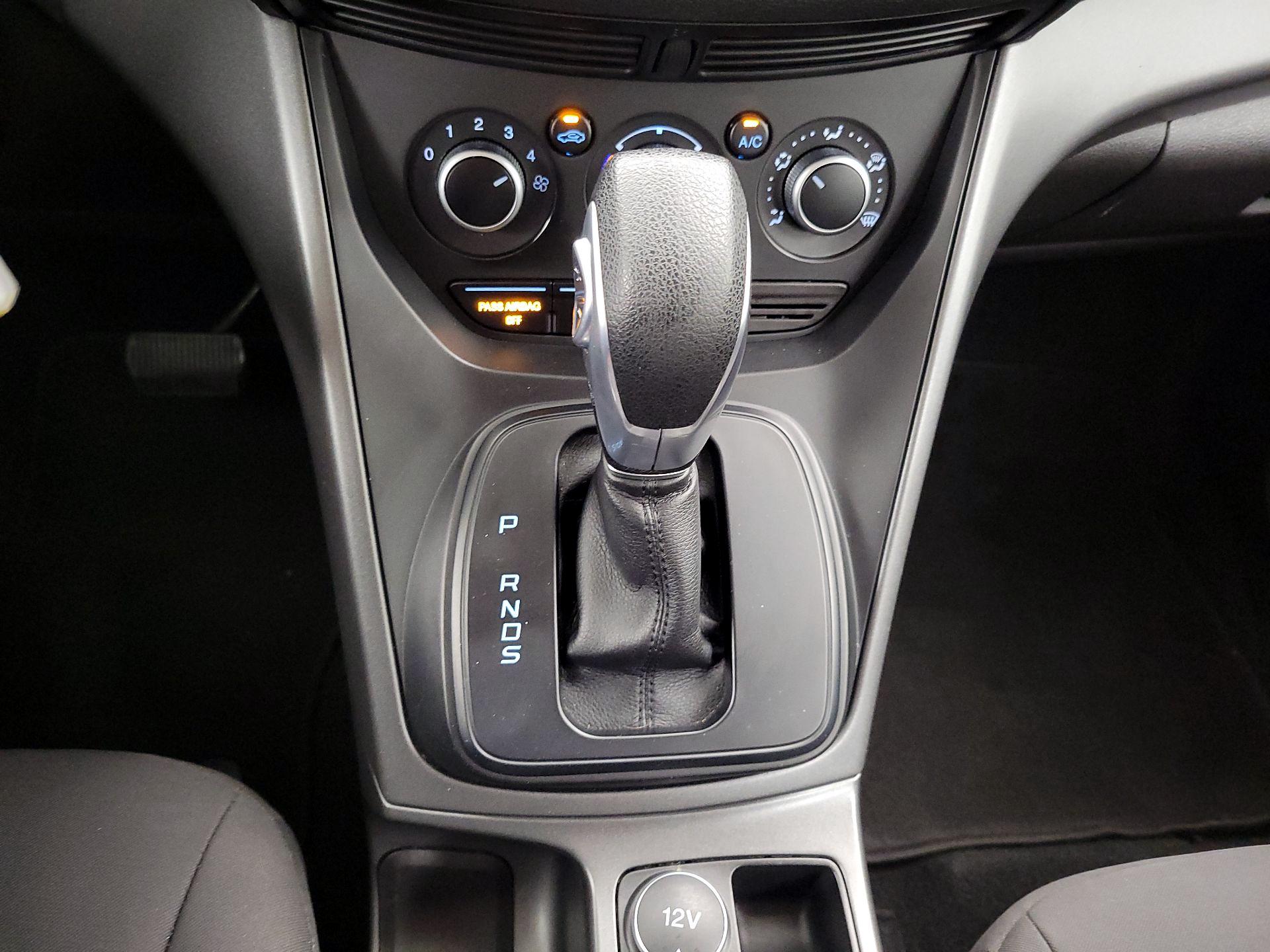 Thumbnail: 2016 Ford Escape - 17