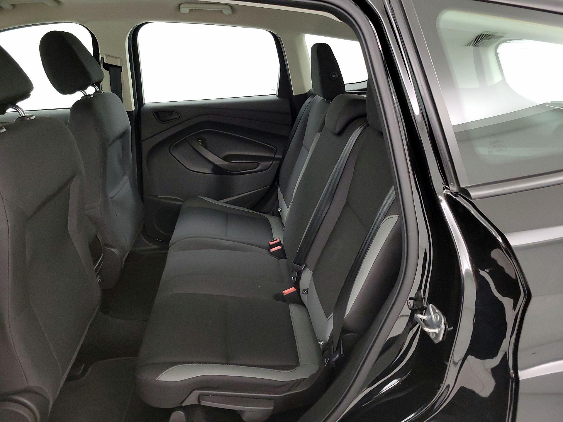 Thumbnail: 2016 Ford Escape - 19