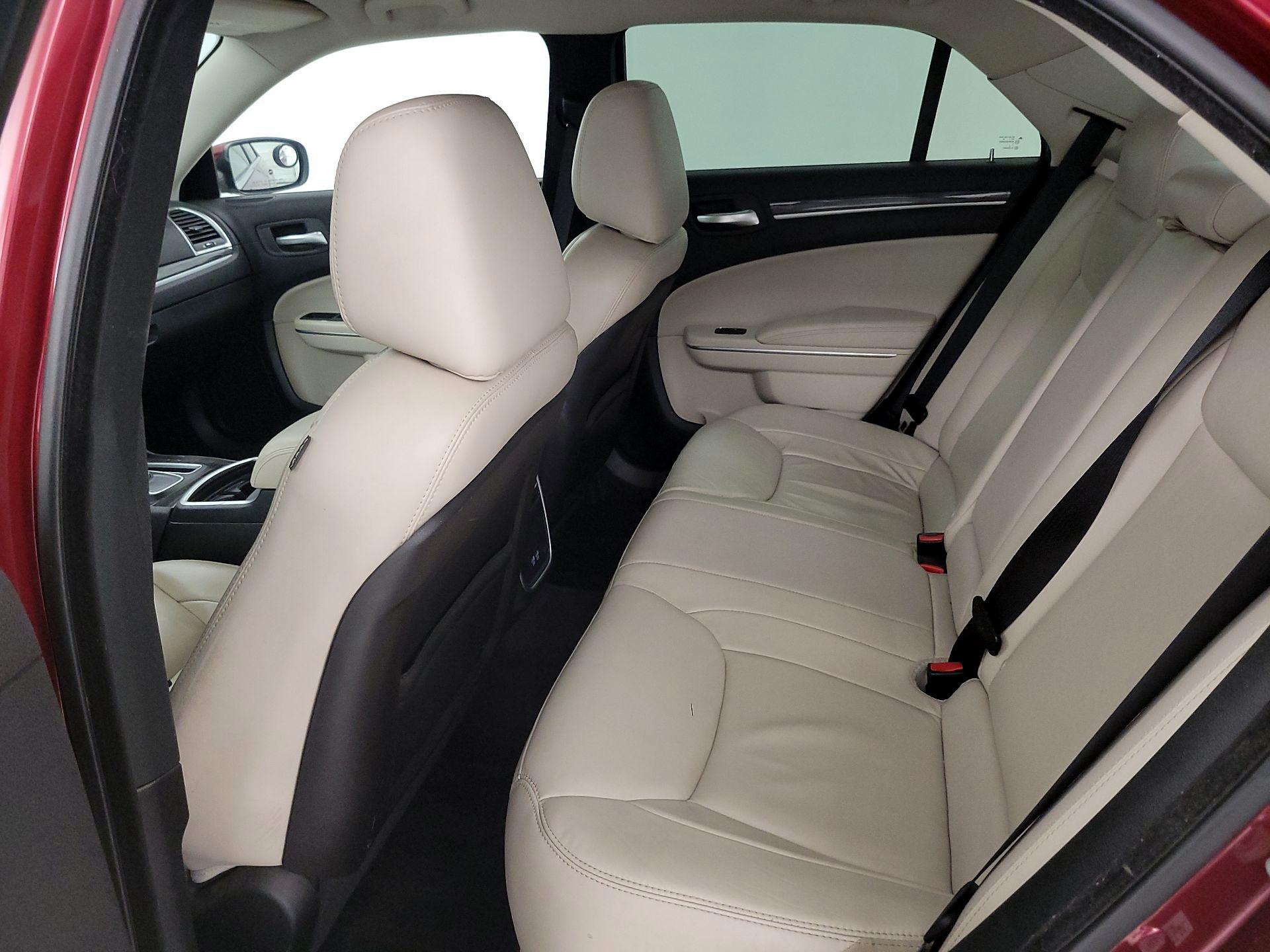 Thumbnail: 2017 Chrysler 300 - 19