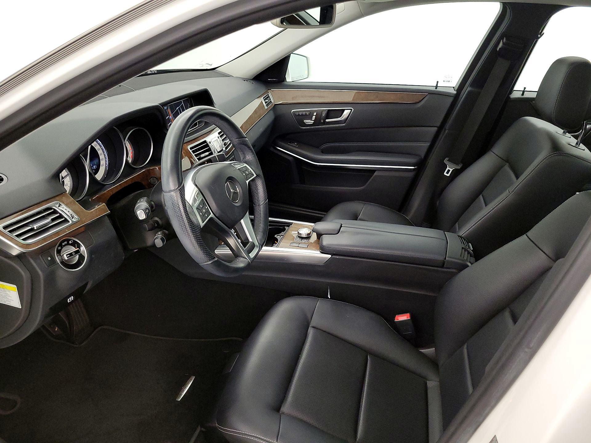Thumbnail: 2014 Mercedes-Benz E-Class - 11